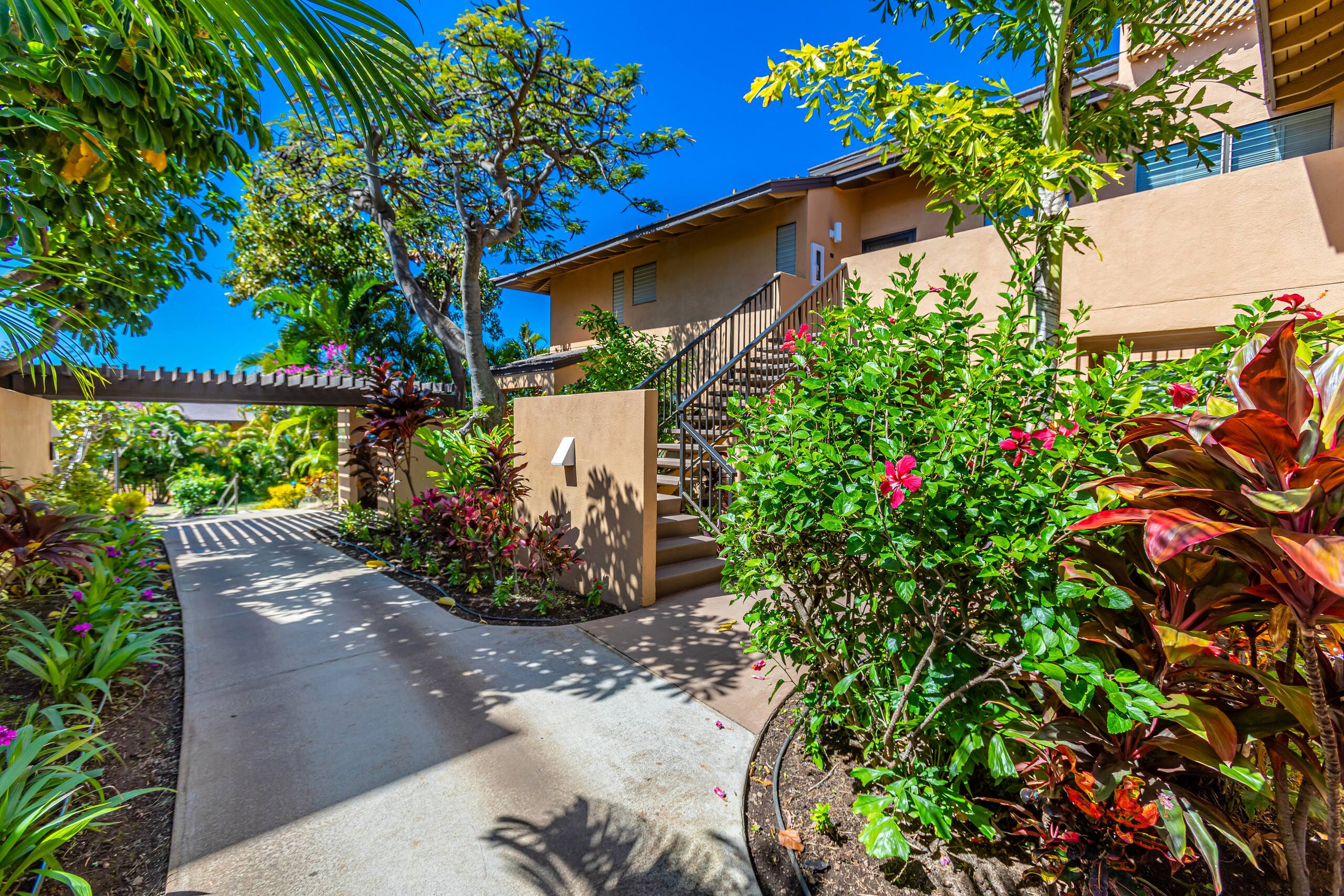 Condo in Kihei · ★4.75 · 1 bedroom · 2 beds · 2 baths - Image 37