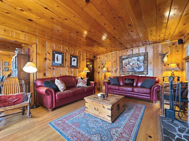 West Lake Properties At Tahoe managed Airbnb listing 3