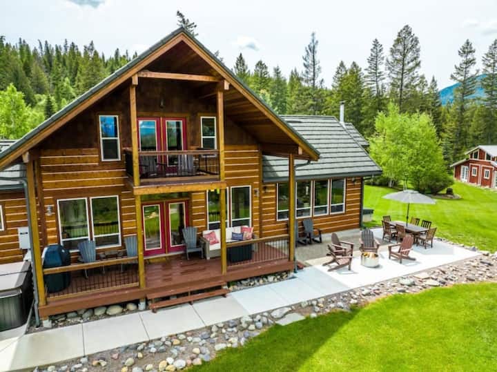 Glorious Montana Haven, Glacier Park view, hot tub