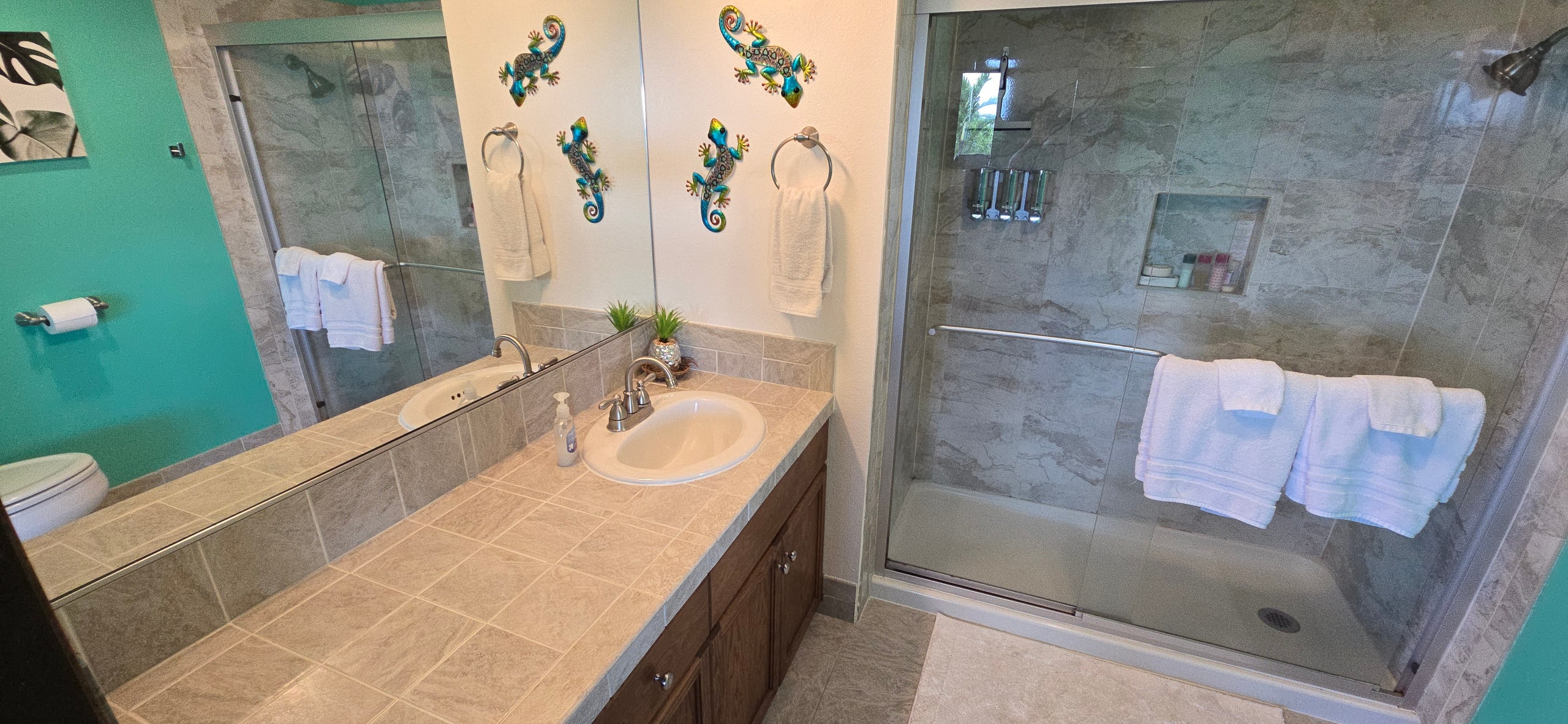 Condo in Naalehu · ★4.85 · 2 bedrooms · 3 beds · 2 shared baths - Image 26