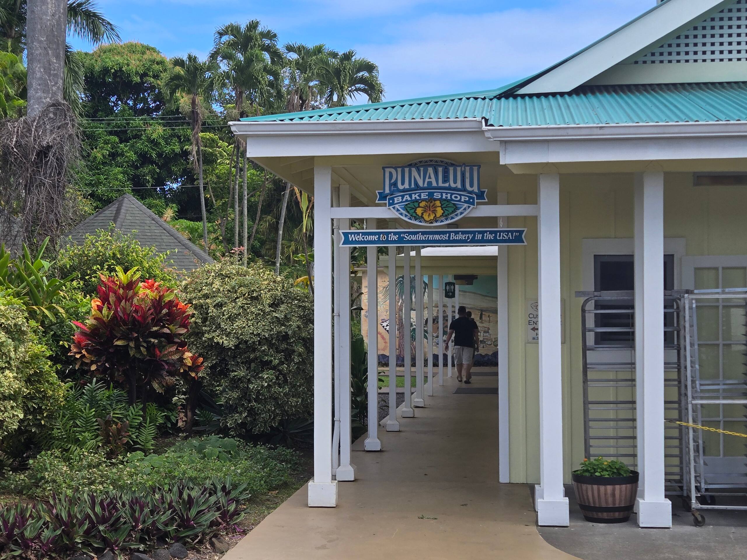 Condo in Naalehu · ★4.85 · 2 bedrooms · 3 beds · 2 shared baths - Image 38
