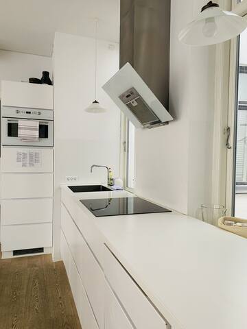 Købmagergade – Copenhagen Downtown – Close To Ever gallery image 5