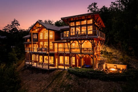 Mtn Lodge / Indoor Pool / Waterfall / Fire Pit