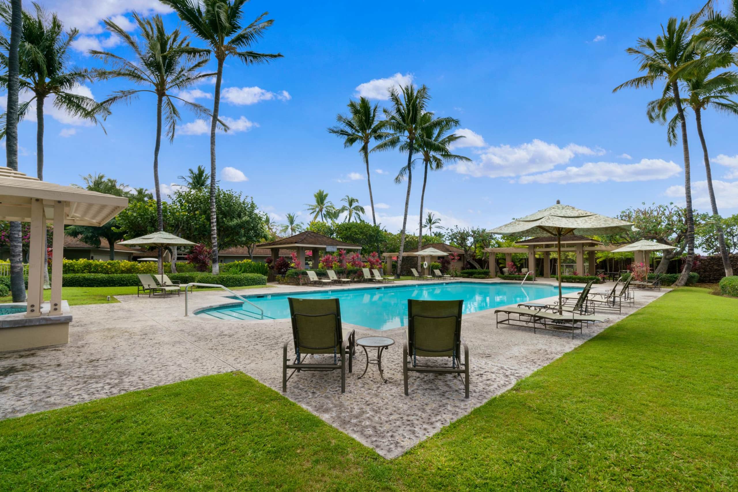 Condo in Kailua-Kona · ★4.83 · 3 bedrooms · 4 beds · 3.5 baths - Image 48