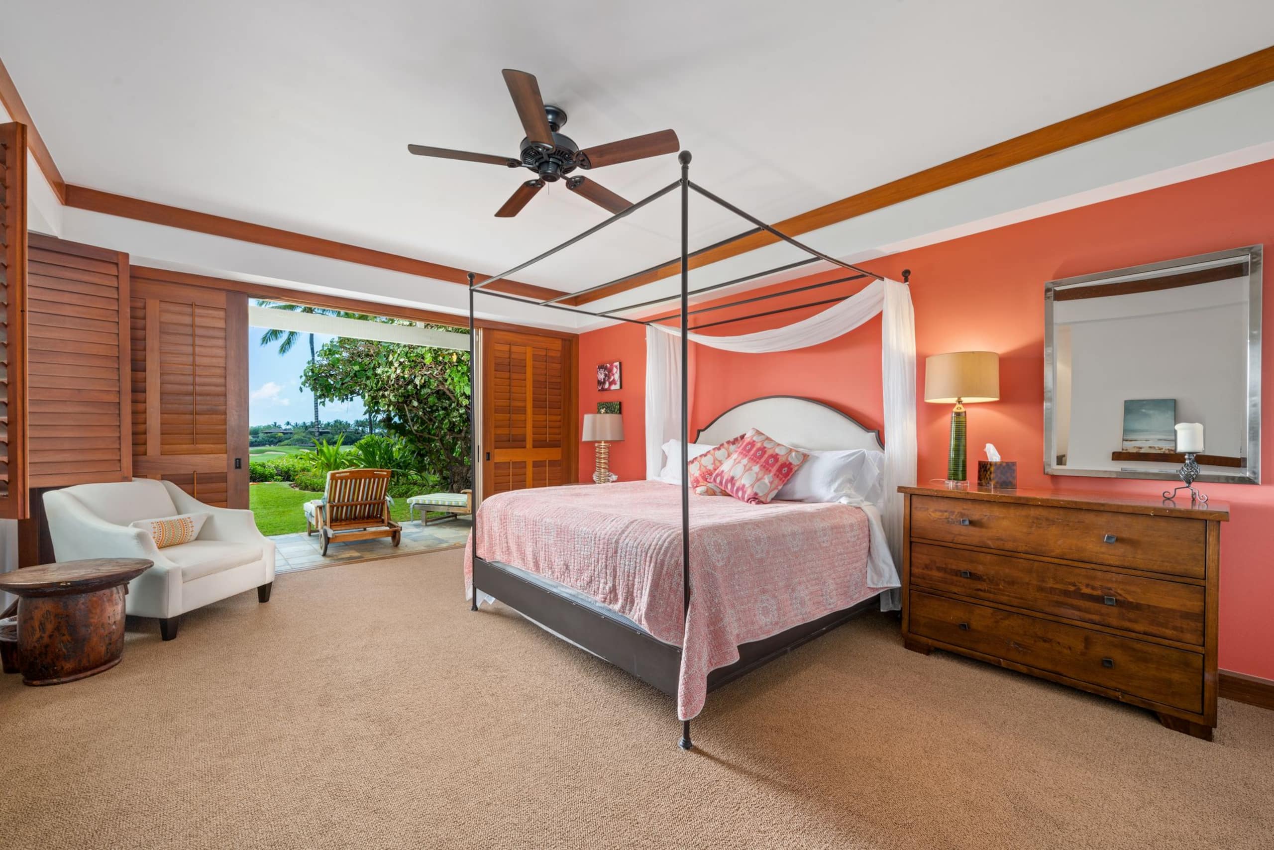 Condo in Kailua-Kona · ★4.83 · 3 bedrooms · 4 beds · 3.5 baths - Image 28