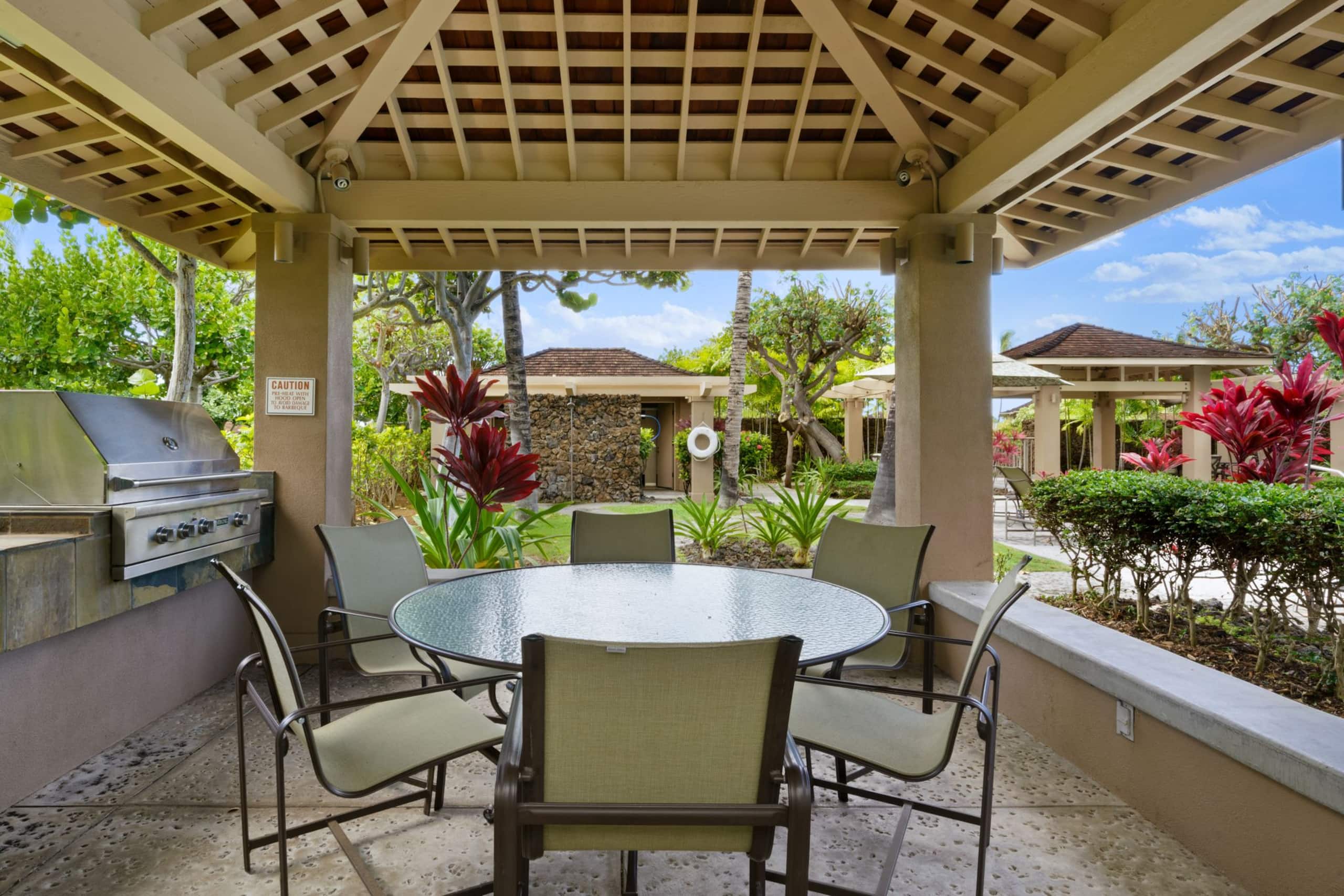 Condo in Kailua-Kona · ★4.83 · 3 bedrooms · 4 beds · 3.5 baths - Image 50
