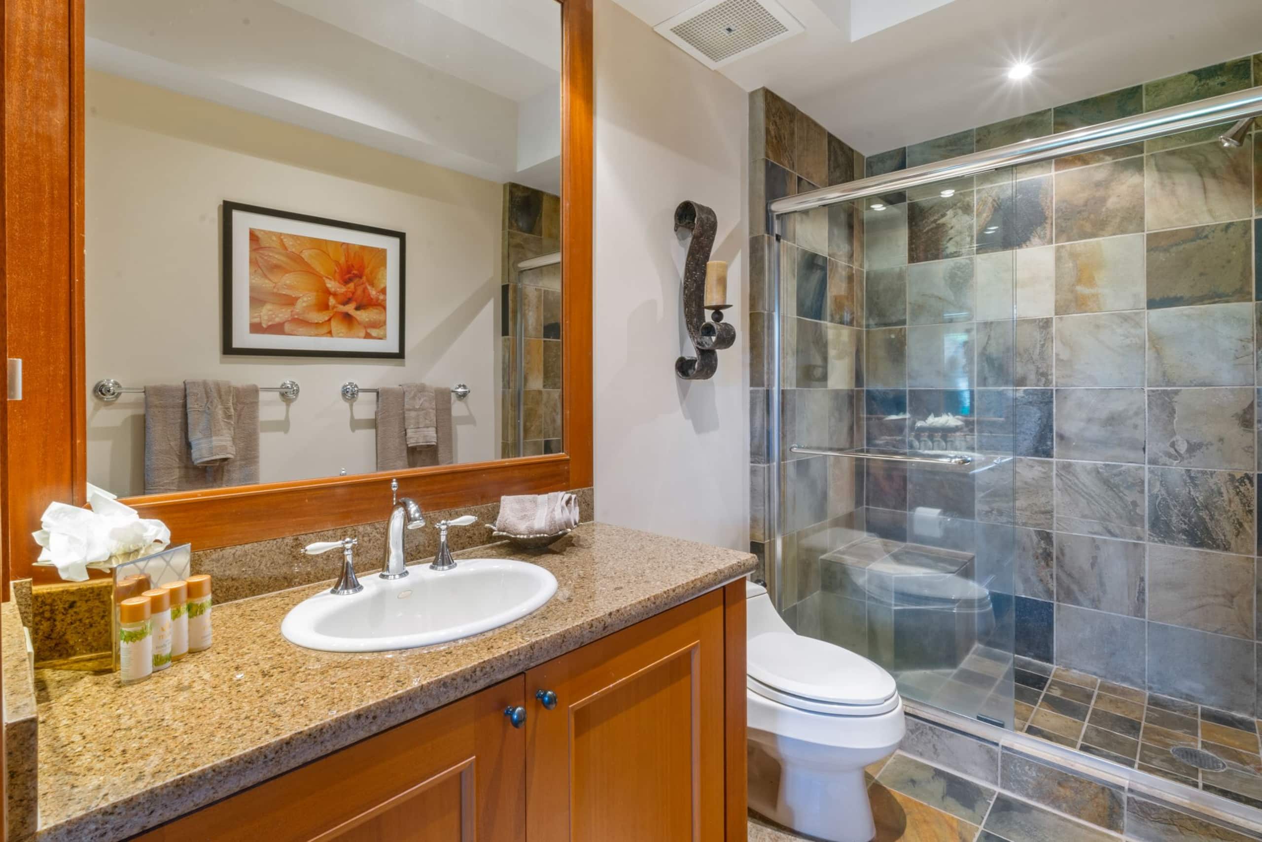 Condo in Kailua-Kona · ★4.83 · 3 bedrooms · 4 beds · 3.5 baths - Image 24