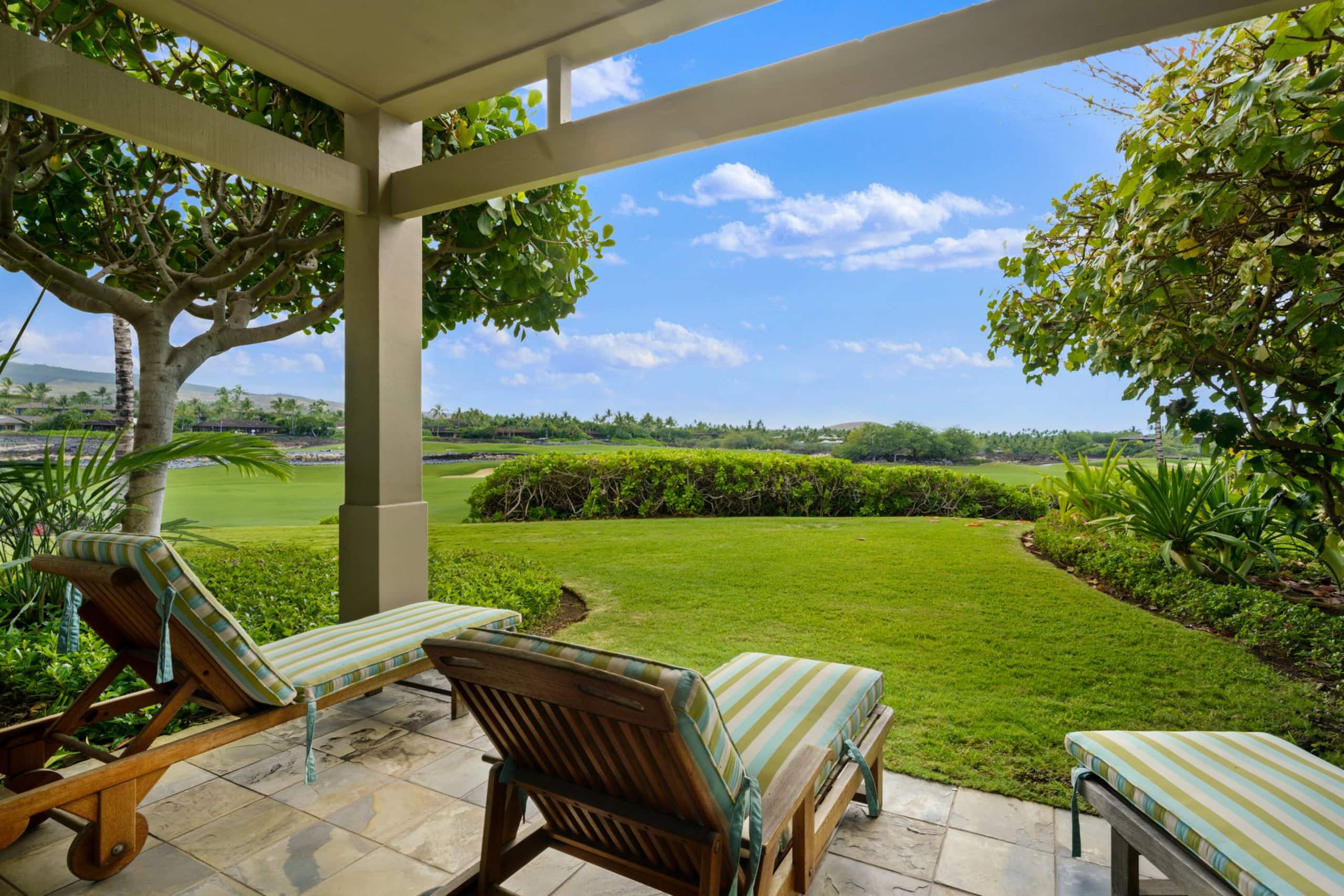 Condo in Kailua-Kona · ★4.83 · 3 bedrooms · 4 beds · 3.5 baths - Image 42