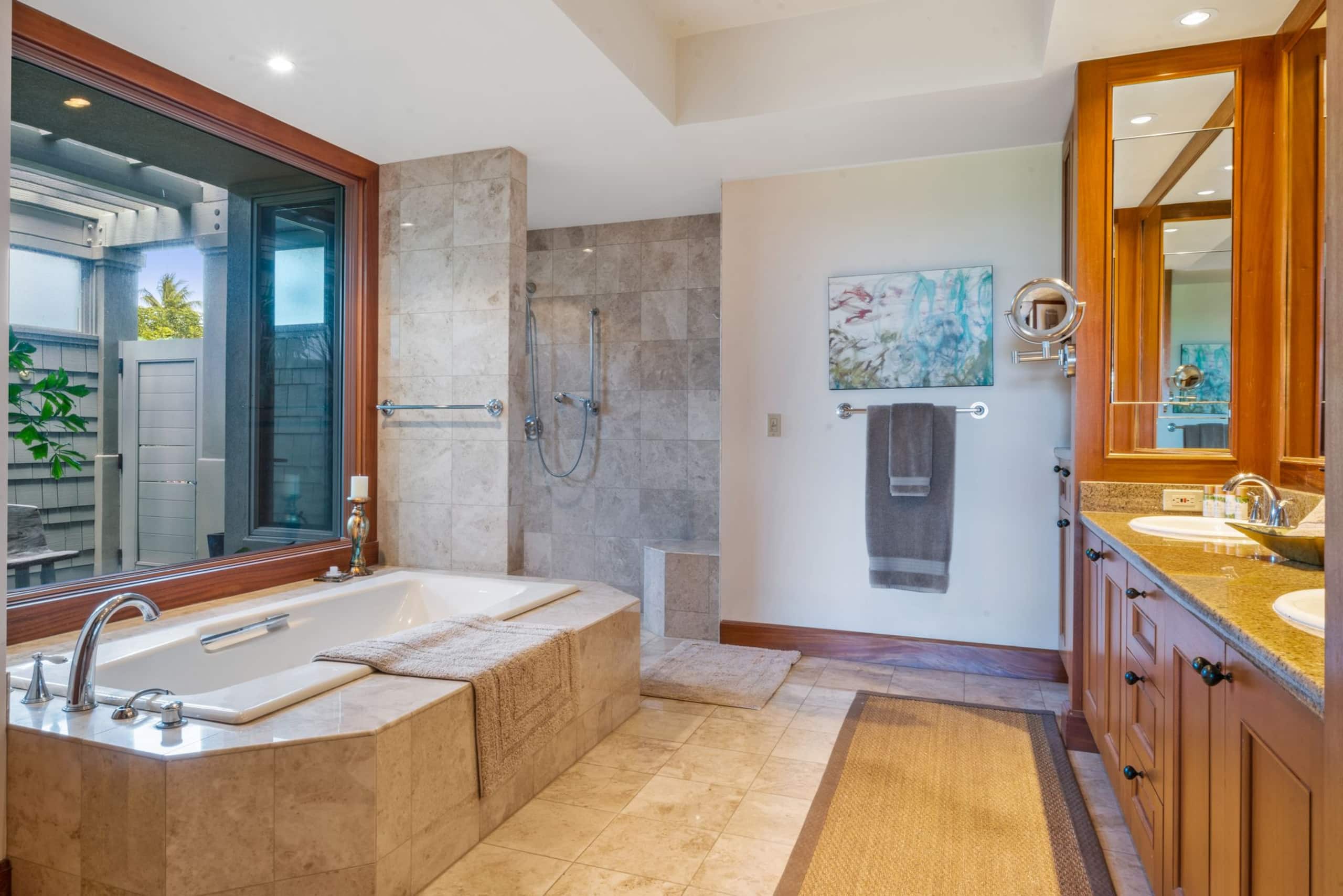 Condo in Kailua-Kona · ★4.83 · 3 bedrooms · 4 beds · 3.5 baths - Image 33