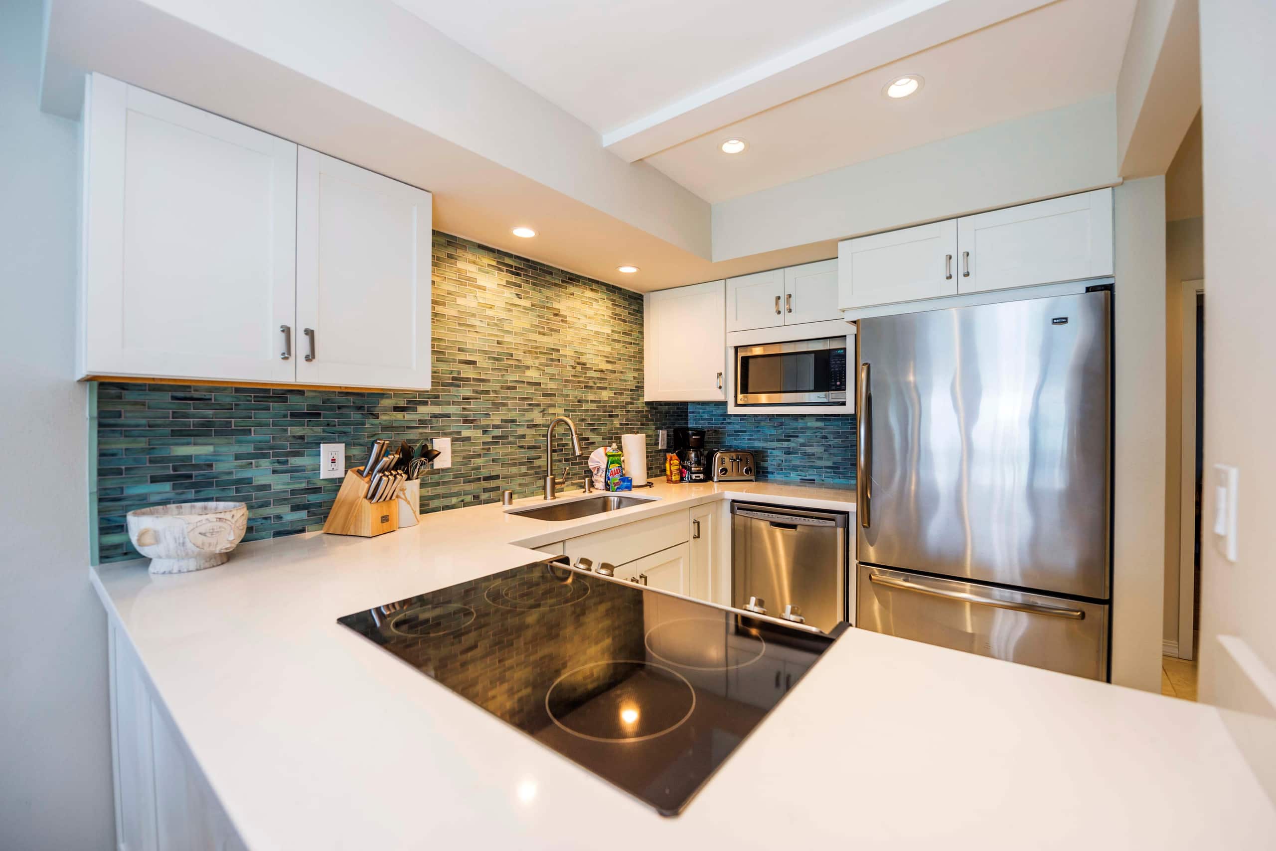 Condo in Lahaina · ★4.96 · 3 bedrooms · 3 beds · 2.5 baths - Image 13
