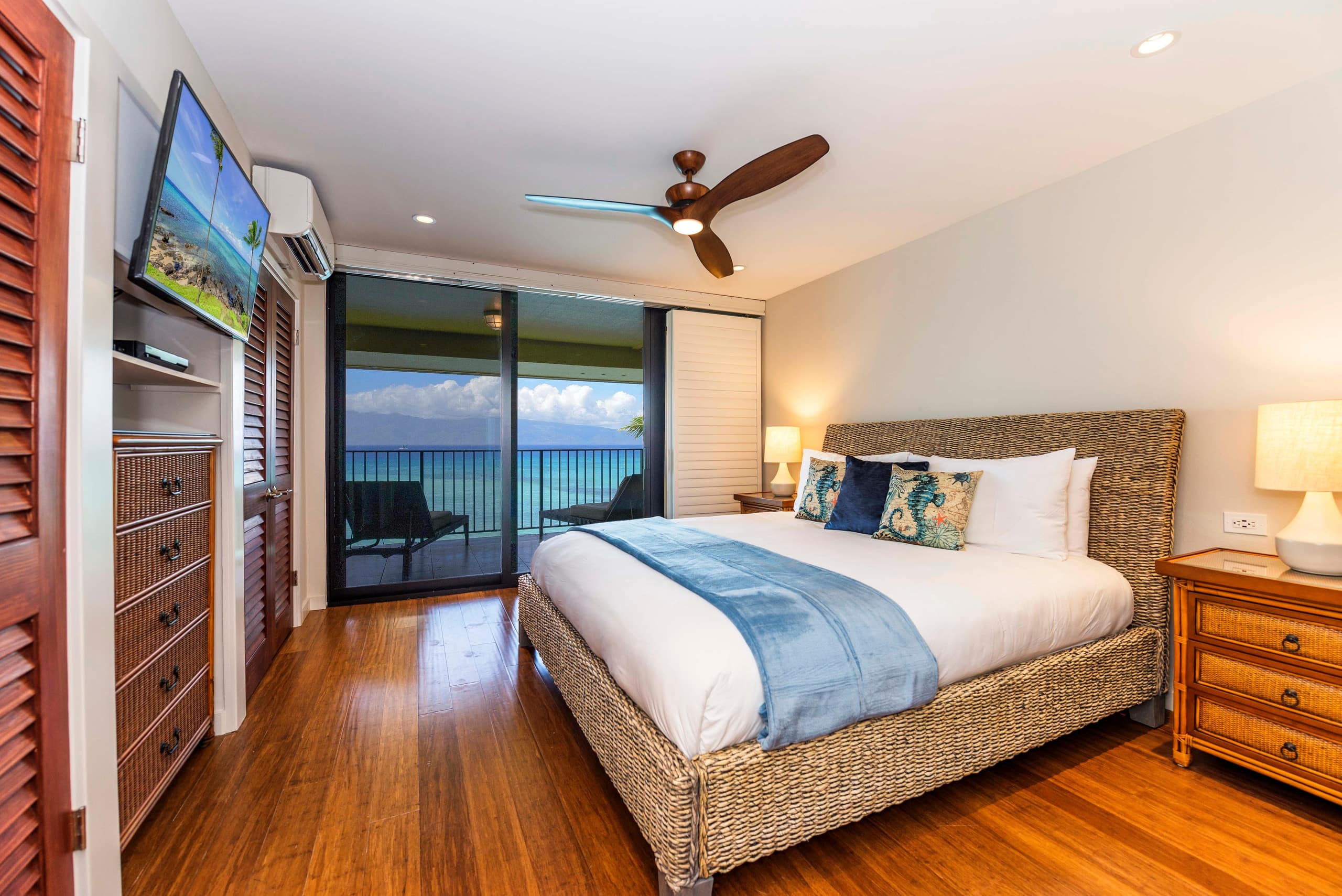 Condo in Lahaina · ★4.96 · 3 bedrooms · 3 beds · 2.5 baths - Image 45