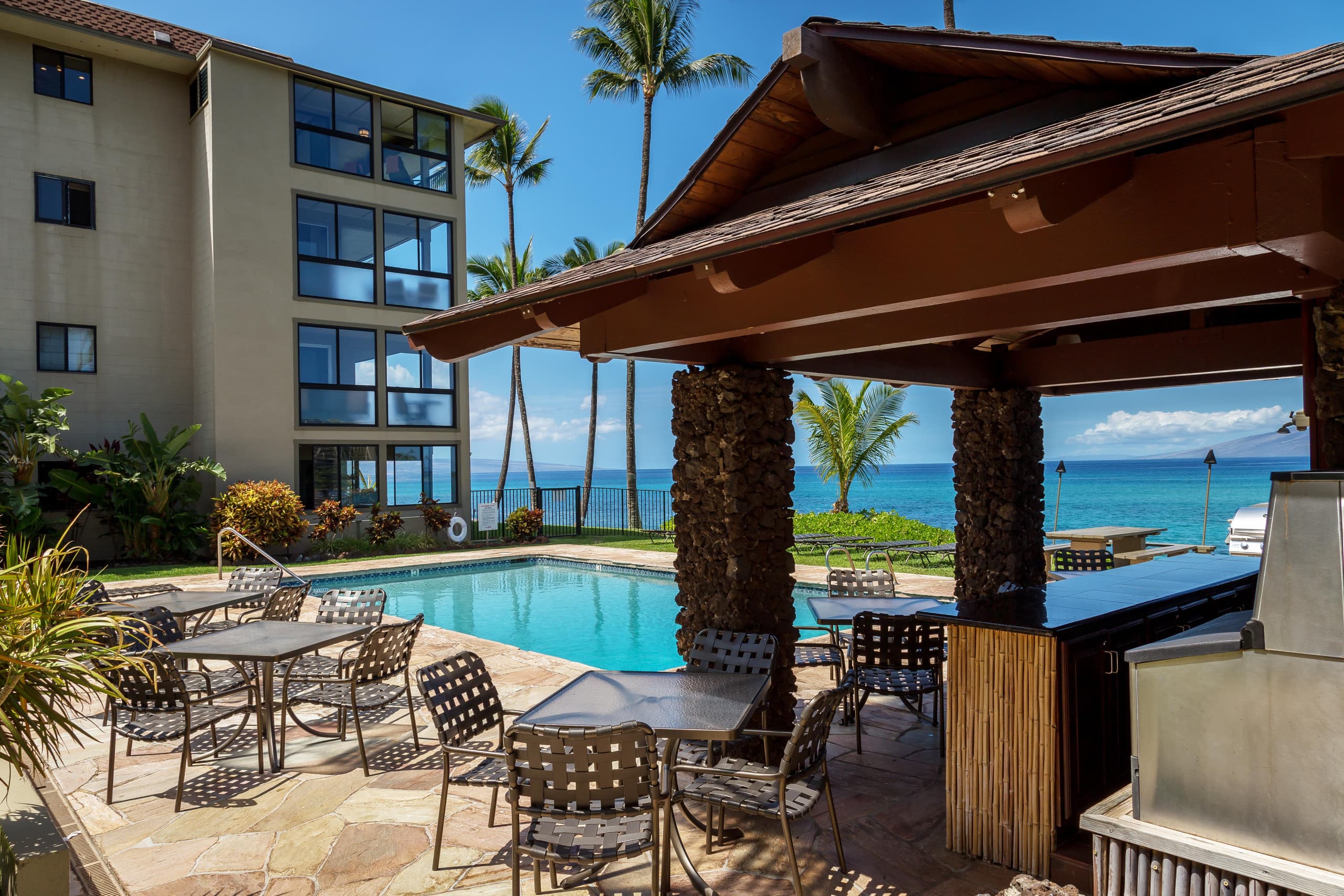 Condo in Lahaina · ★4.96 · 3 bedrooms · 3 beds · 2.5 baths - Image 56