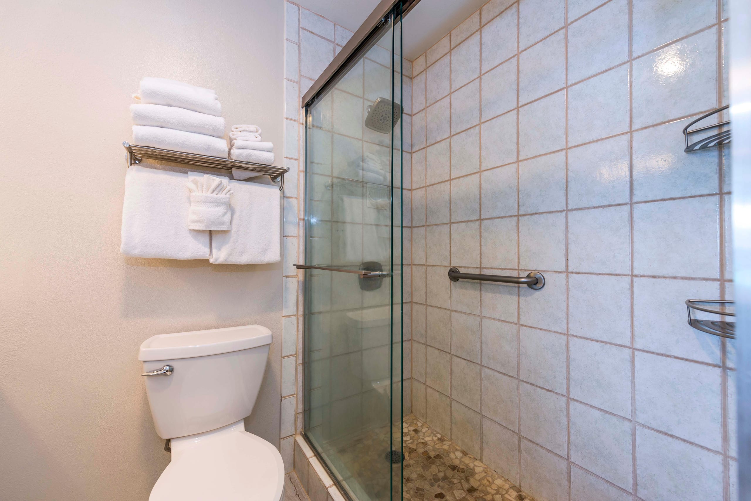 Condo in Lahaina · ★4.96 · 3 bedrooms · 3 beds · 2.5 baths - Image 47