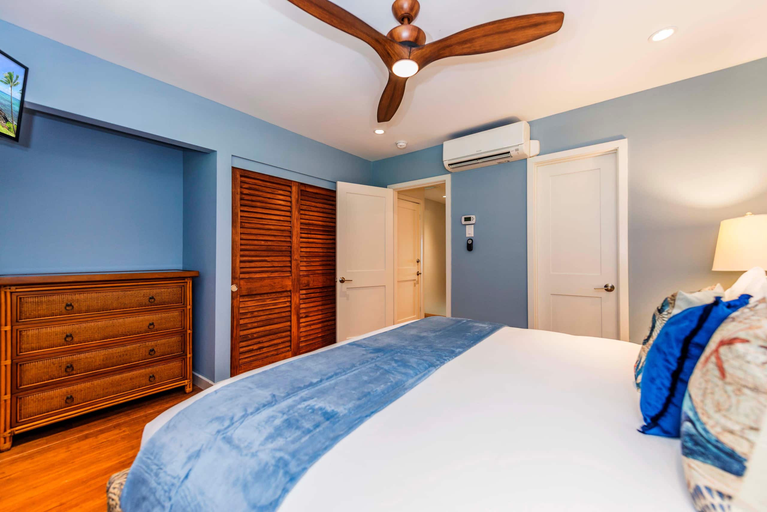Condo in Lahaina · ★4.96 · 3 bedrooms · 3 beds · 2.5 baths - Image 35