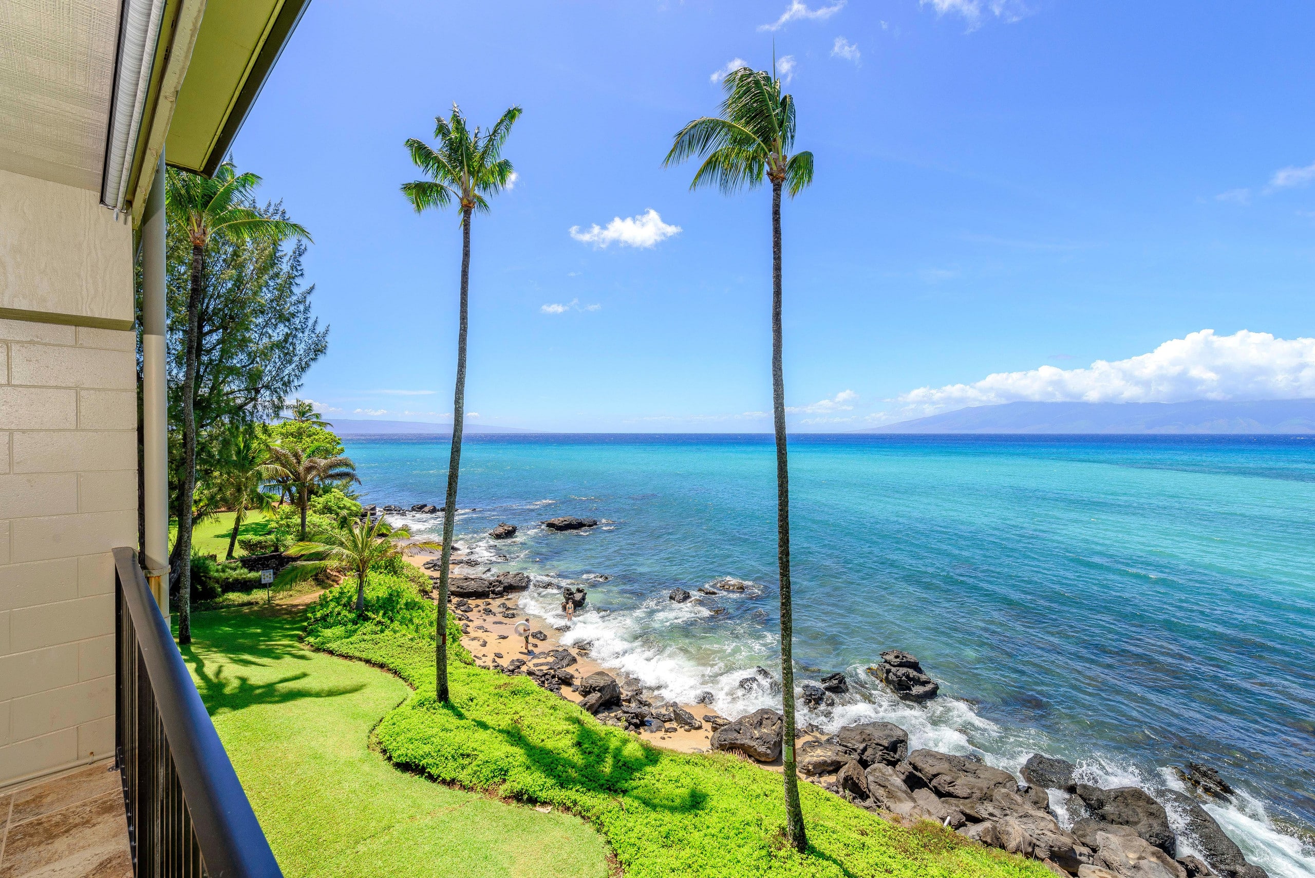 Condo in Lahaina · ★4.96 · 3 bedrooms · 3 beds · 2.5 baths - Image 23