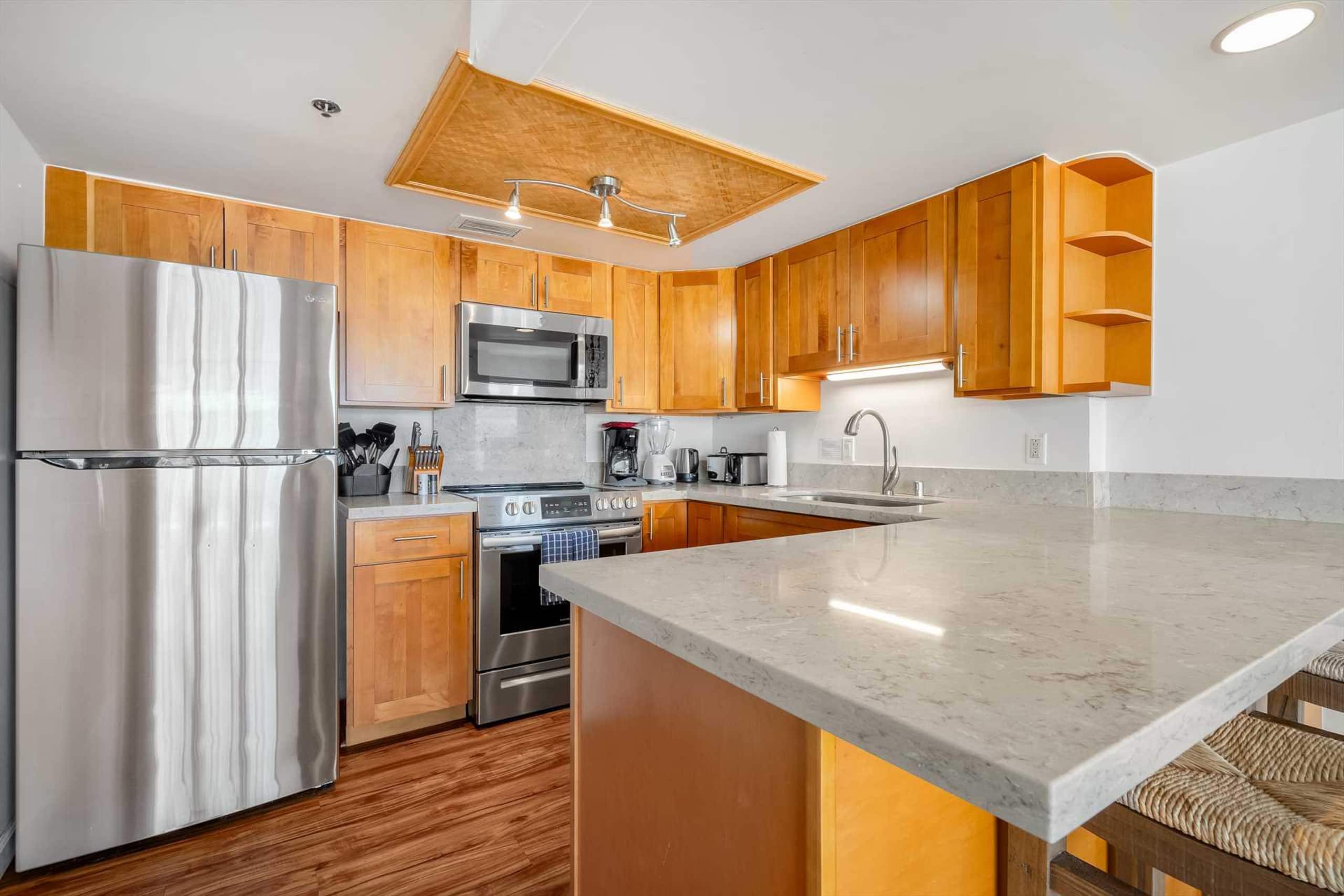 Condo in Honolulu · ★4.55 · 2 bedrooms · 4 beds · 2 private baths - Image 22