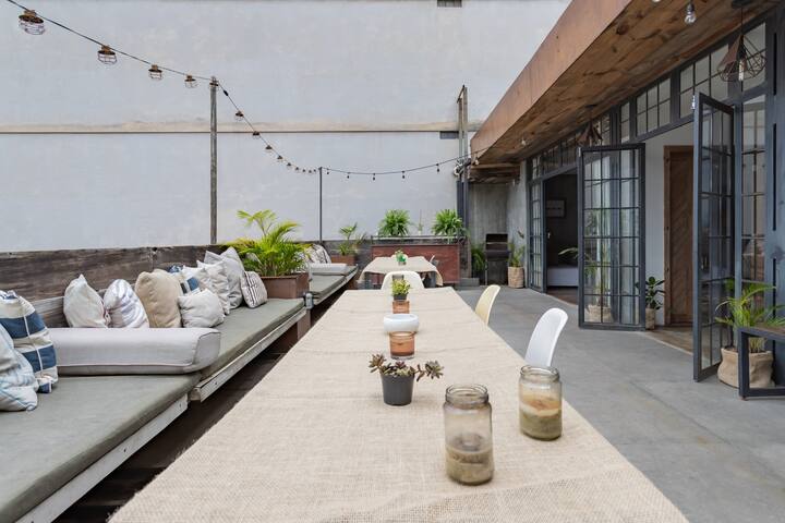 4 Modern private ensuite Lofts in Ipanema Hills gallery image 2