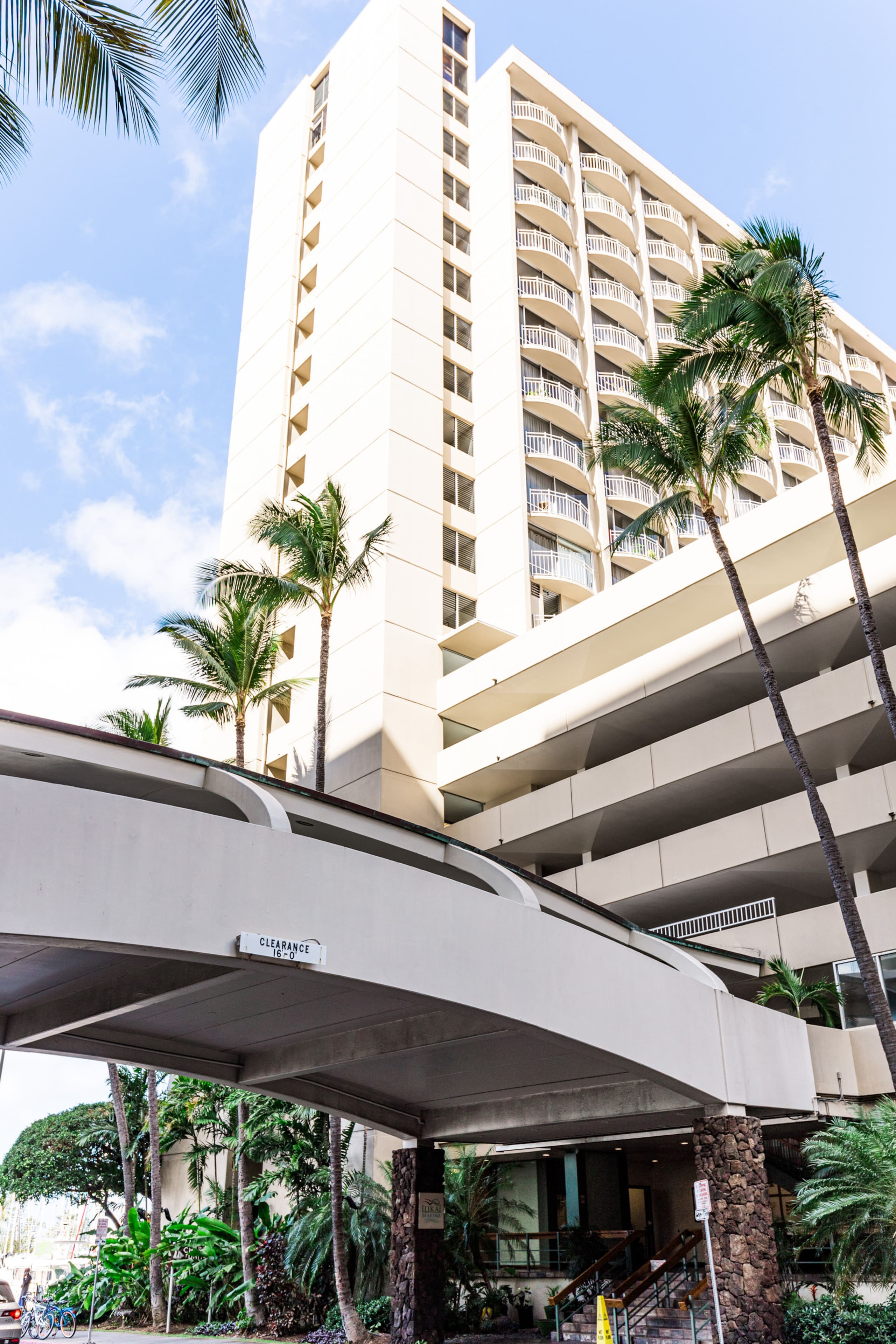 Condo in Honolulu · ★4.77 · 1 bedroom · 1 bed · 1 bath - Image 20