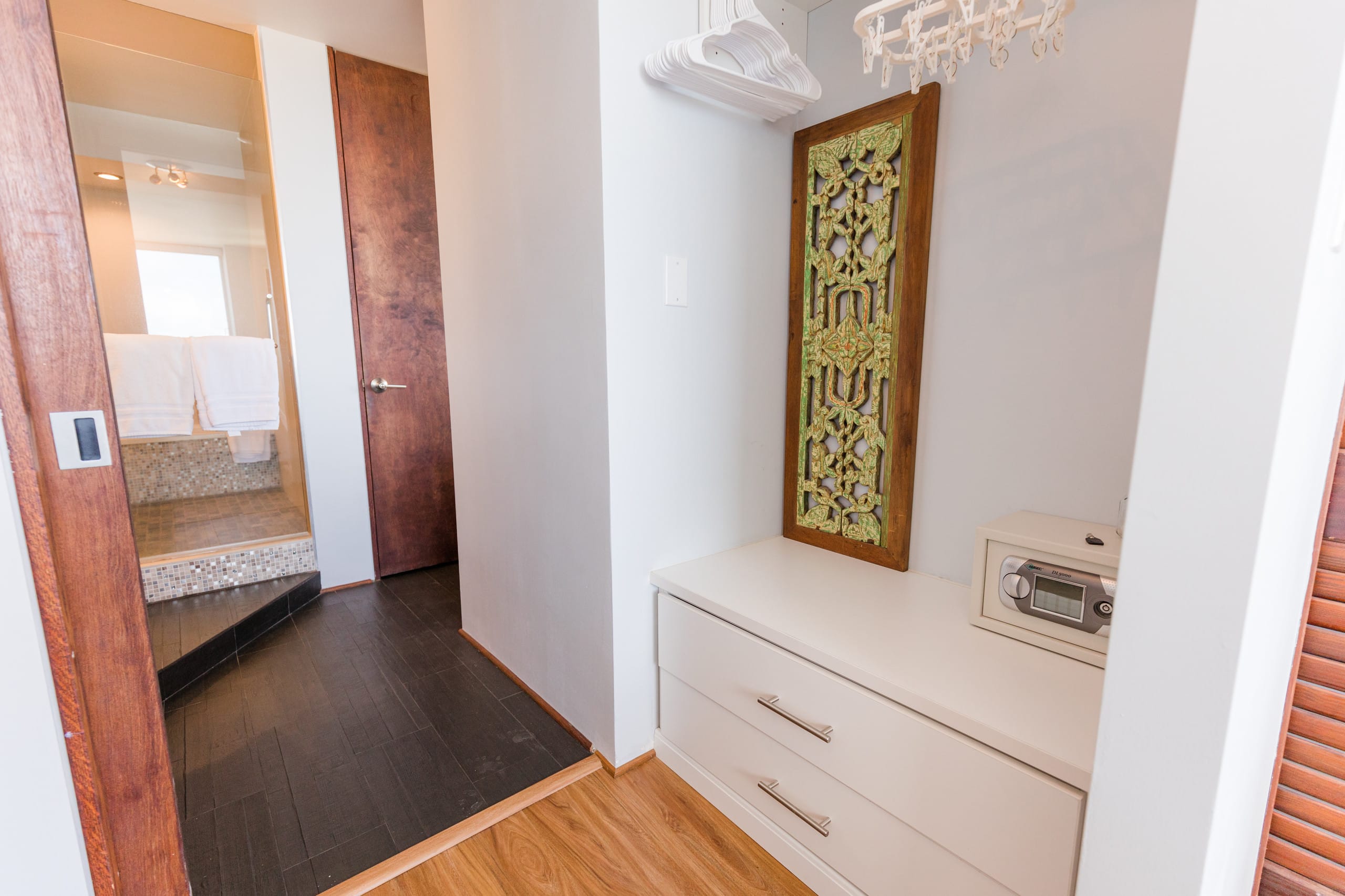 Condo in Honolulu · ★4.77 · 1 bedroom · 1 bed · 1 bath - Image 24