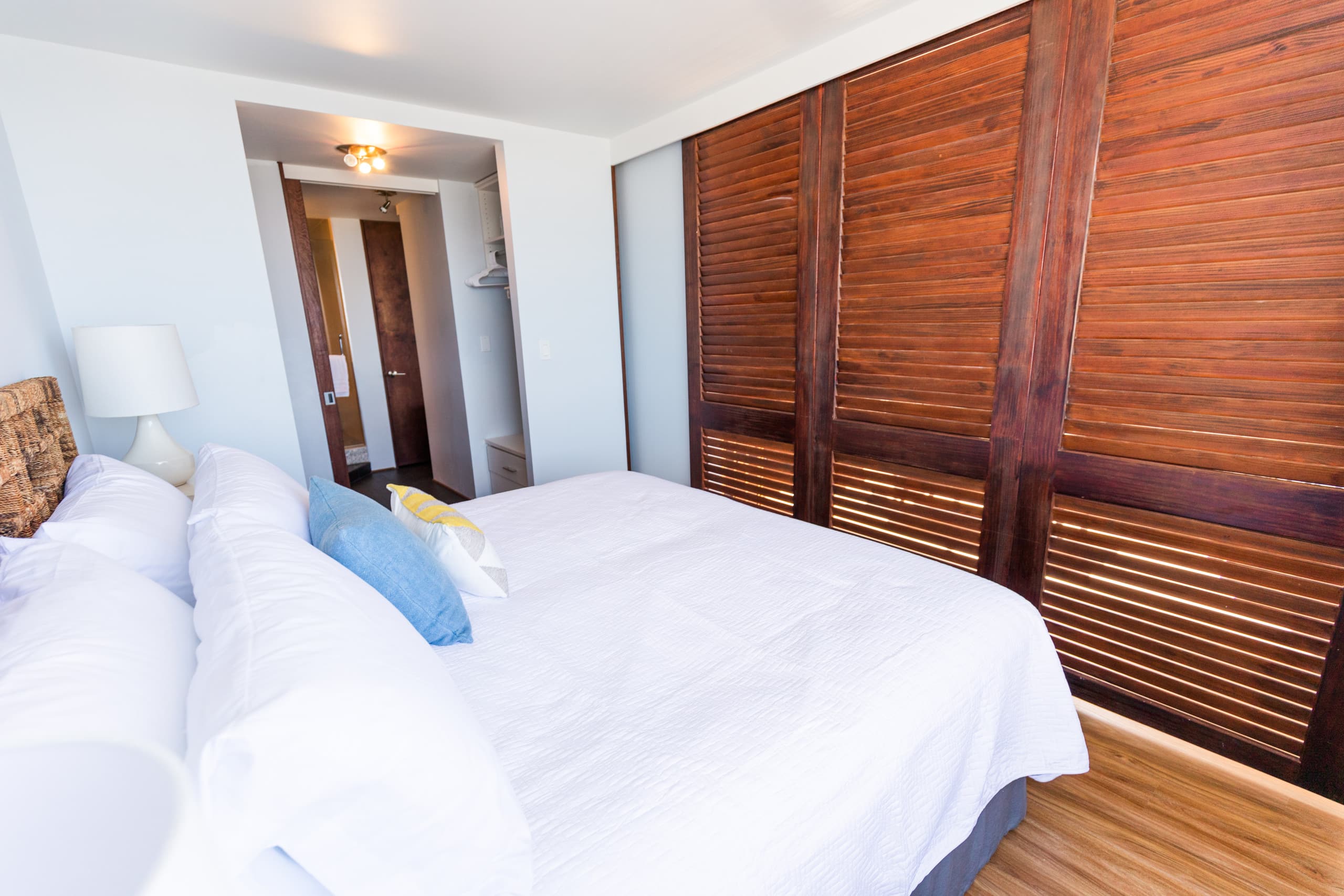 Condo in Honolulu · ★4.77 · 1 bedroom · 1 bed · 1 bath - Image 11
