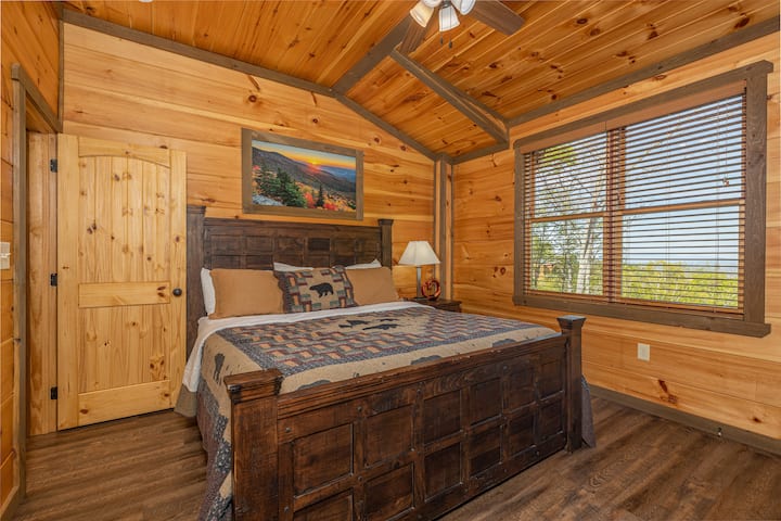 Prenájom chaty, spálňa na poschodí