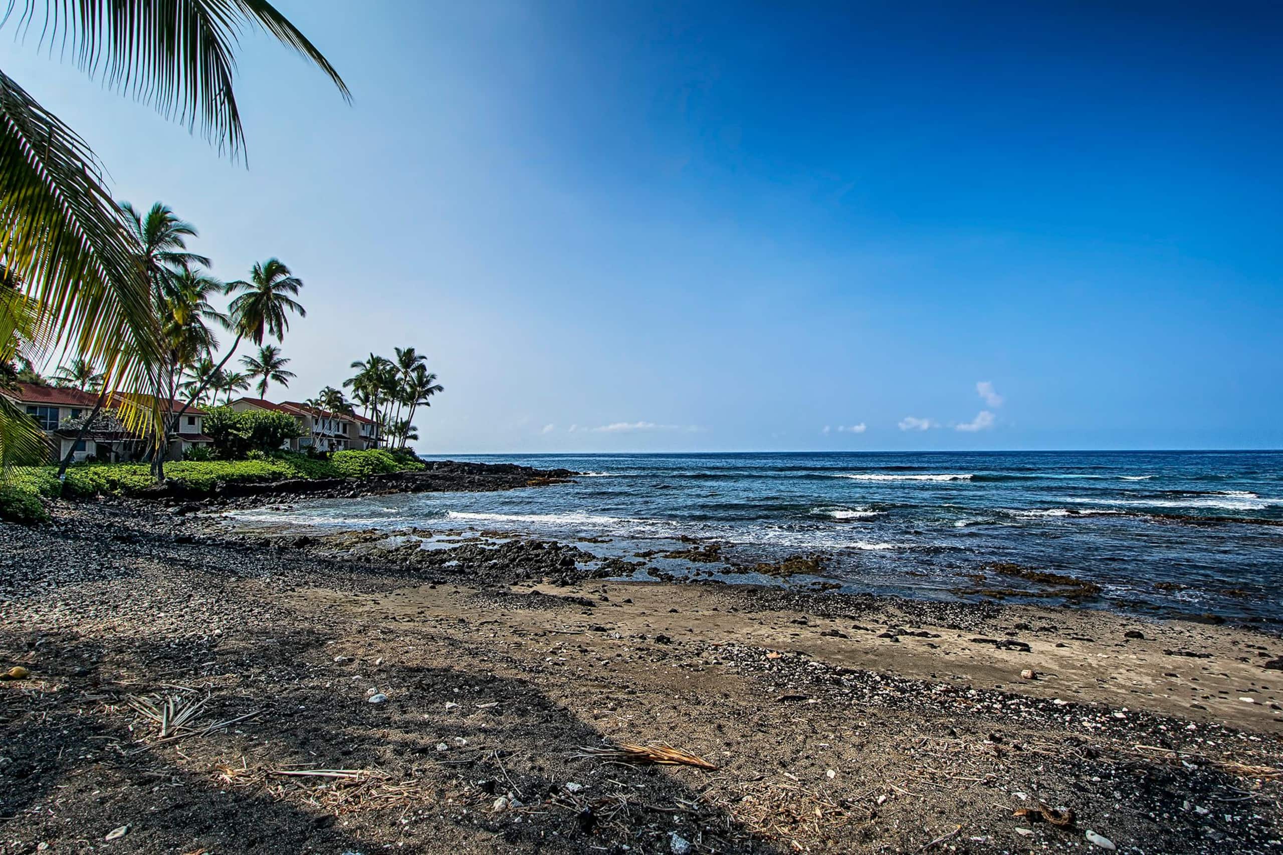 Condo in Kailua-Kona · ★4.98 · 2 bedrooms · 3 beds · 2 baths - Image 26