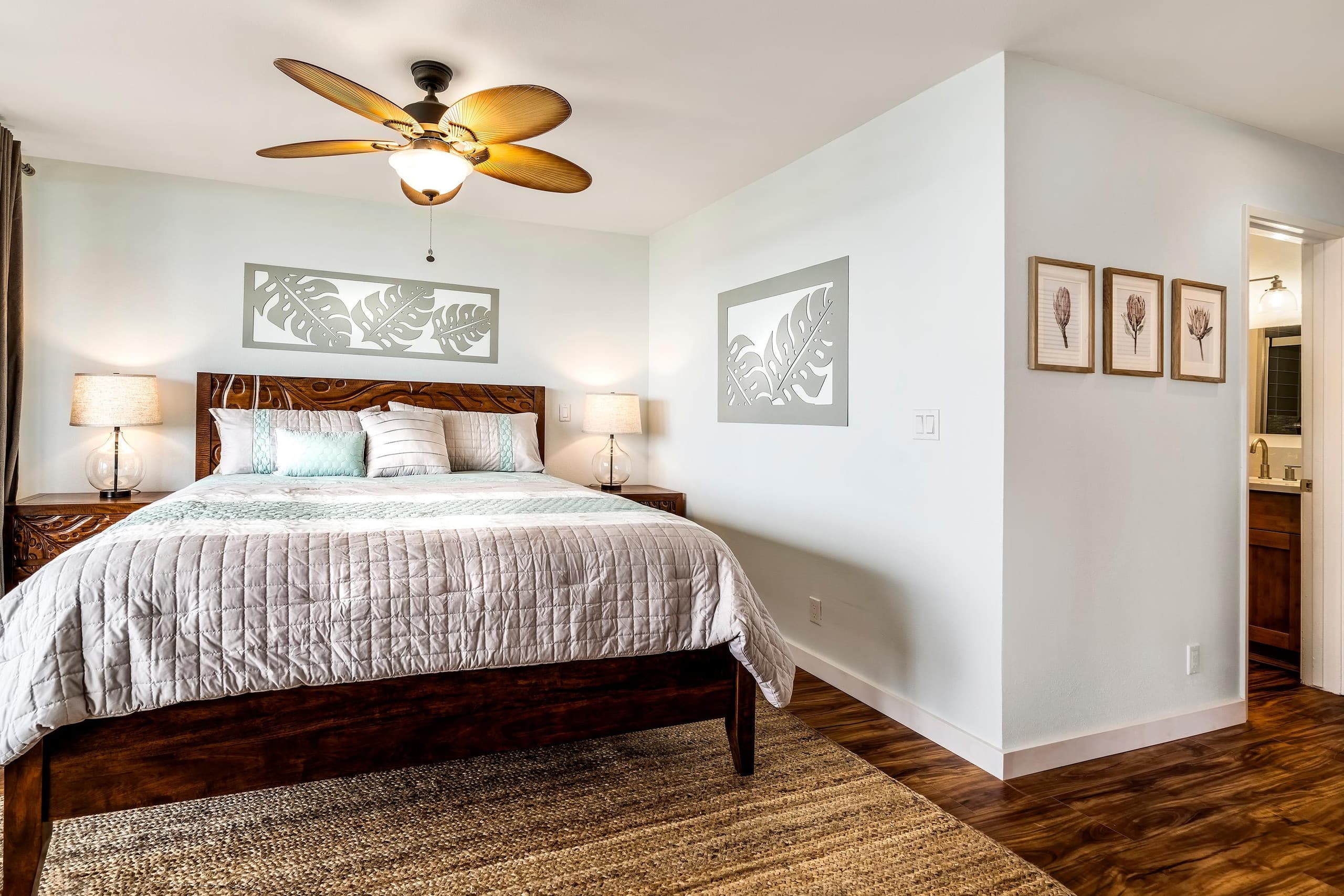 Condo in Kailua-Kona · ★4.98 · 2 bedrooms · 3 beds · 2 baths - Image 10