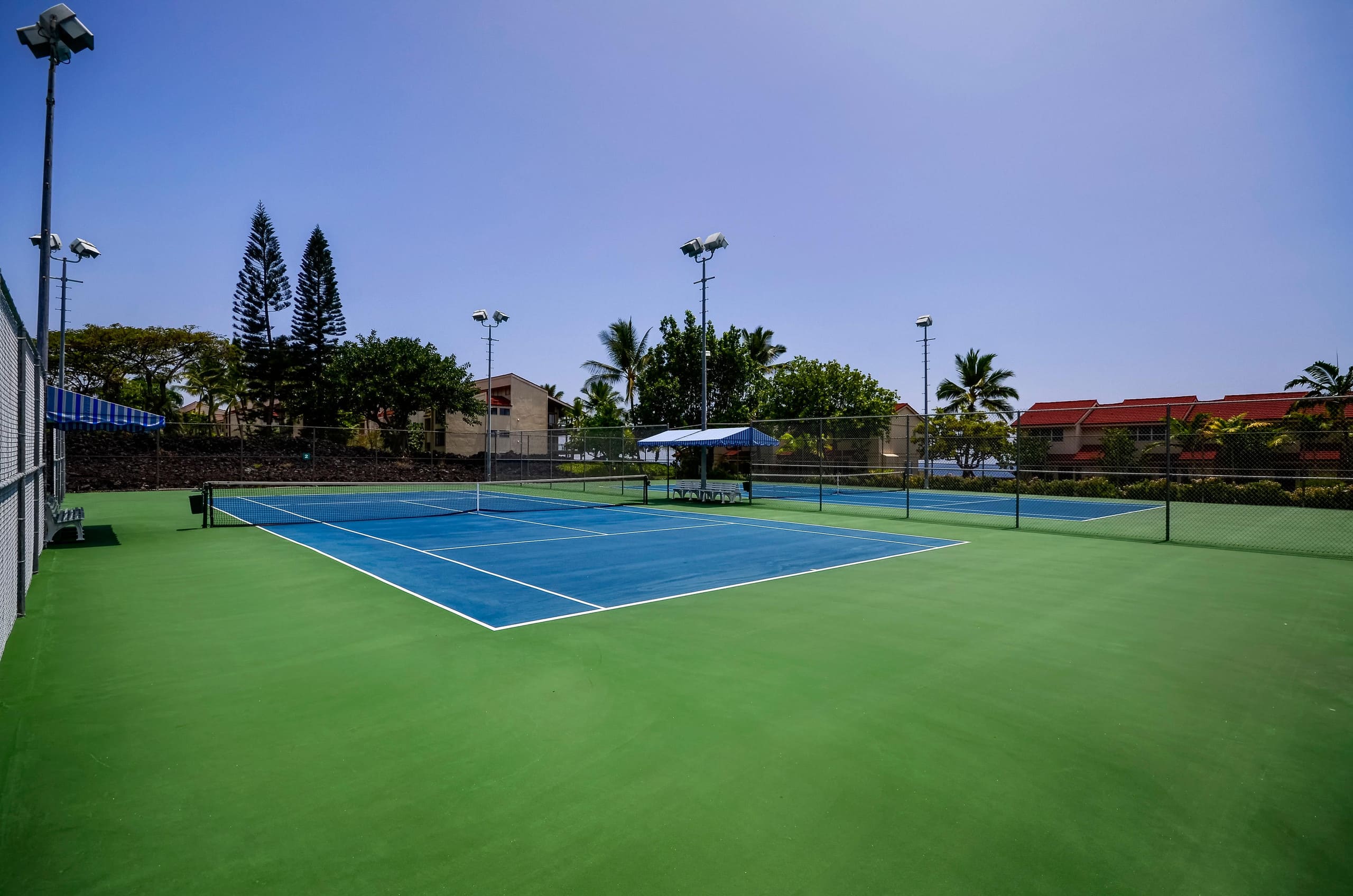 Condo in Kailua-Kona · ★4.98 · 2 bedrooms · 3 beds · 2 baths - Image 25