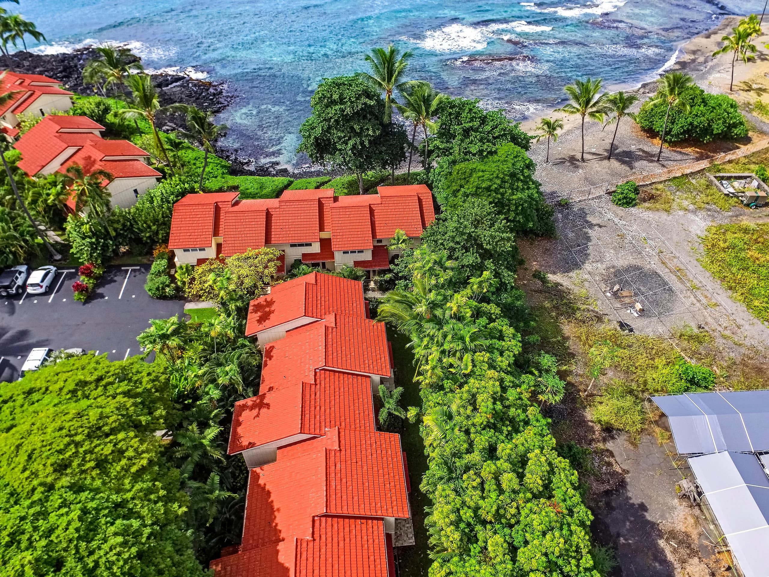 Condo in Kailua-Kona · ★4.98 · 2 bedrooms · 3 beds · 2 baths - Image 35