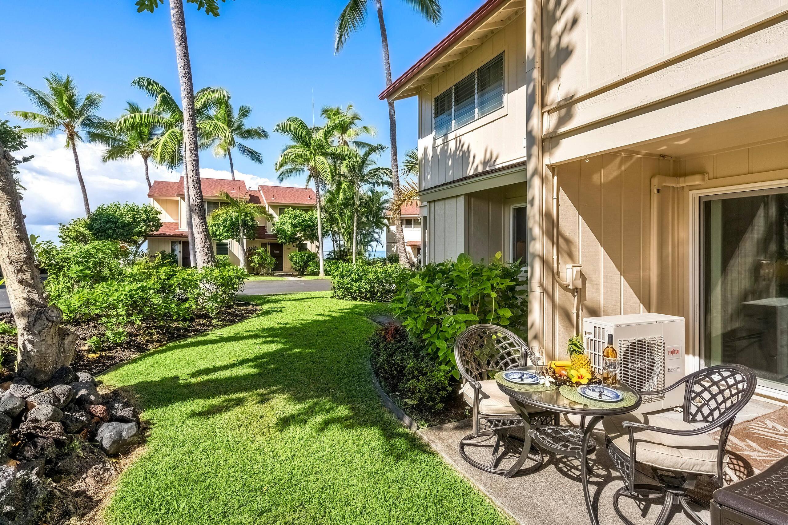 Condo in Kailua-Kona · ★4.9 · 2 bedrooms · 2 beds · 2 baths - Image 5