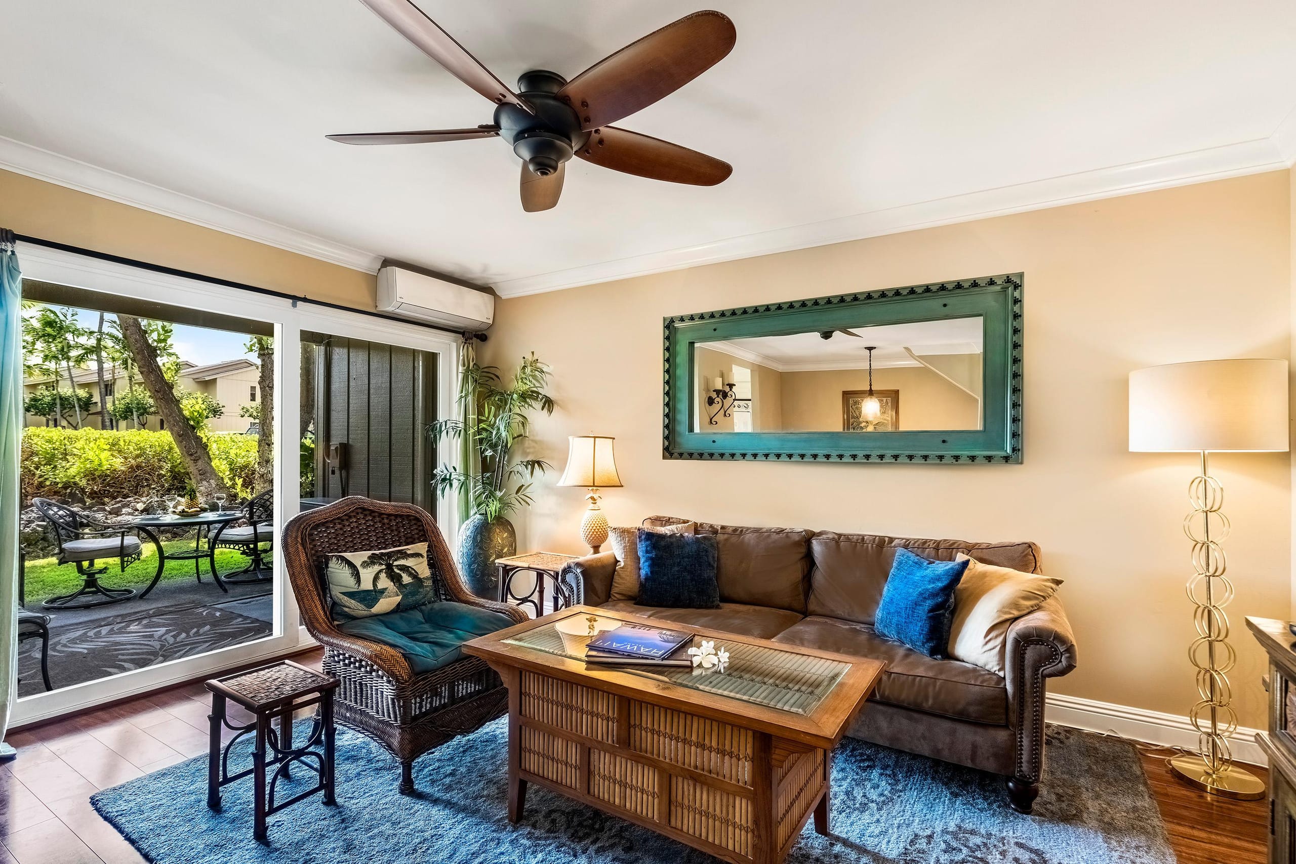 Condo in Kailua-Kona · ★4.9 · 2 bedrooms · 2 beds · 2 baths - Image 2
