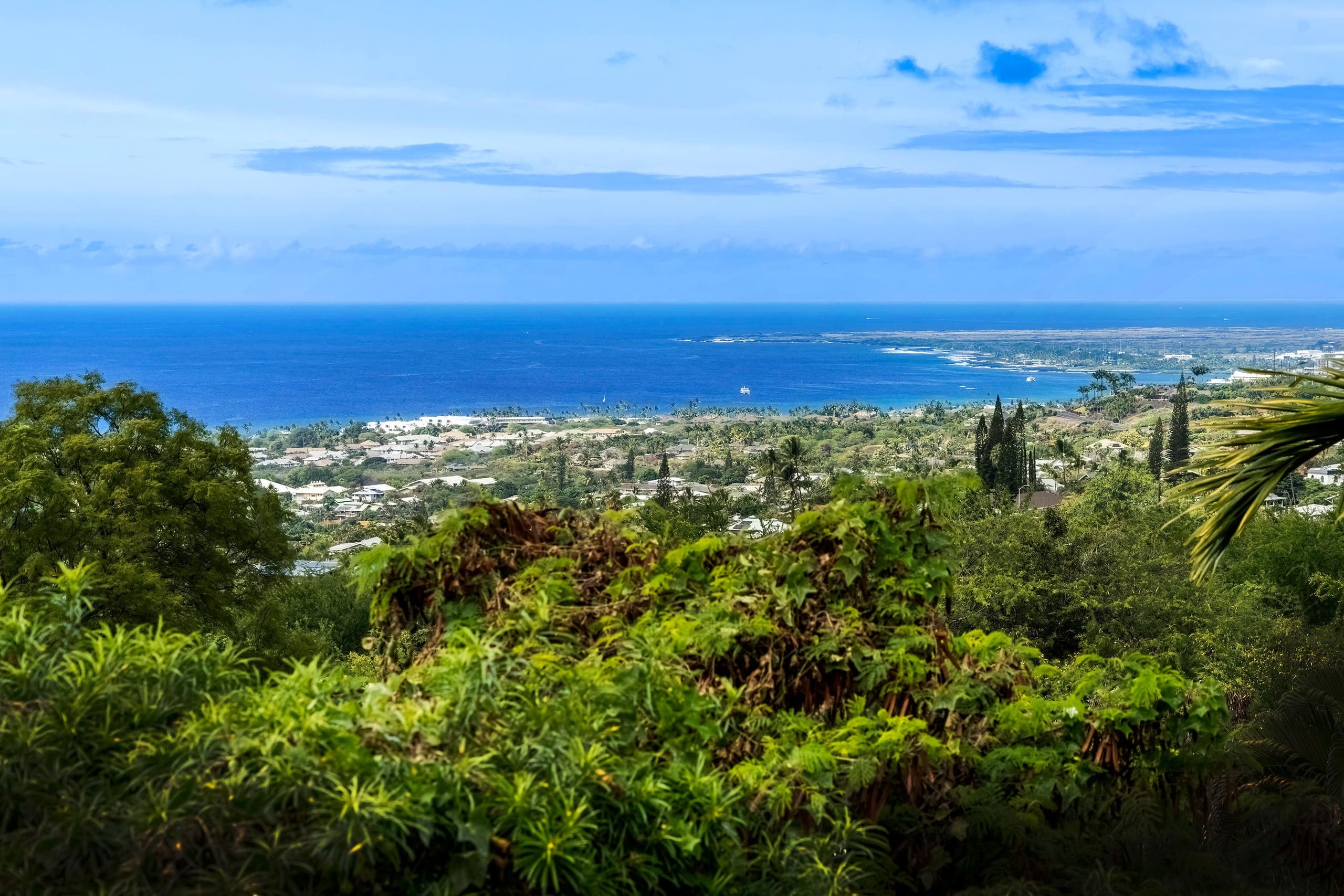 Home in Kailua-Kona · ★4.78 · 3 bedrooms · 4 beds · 2 baths - Image 6