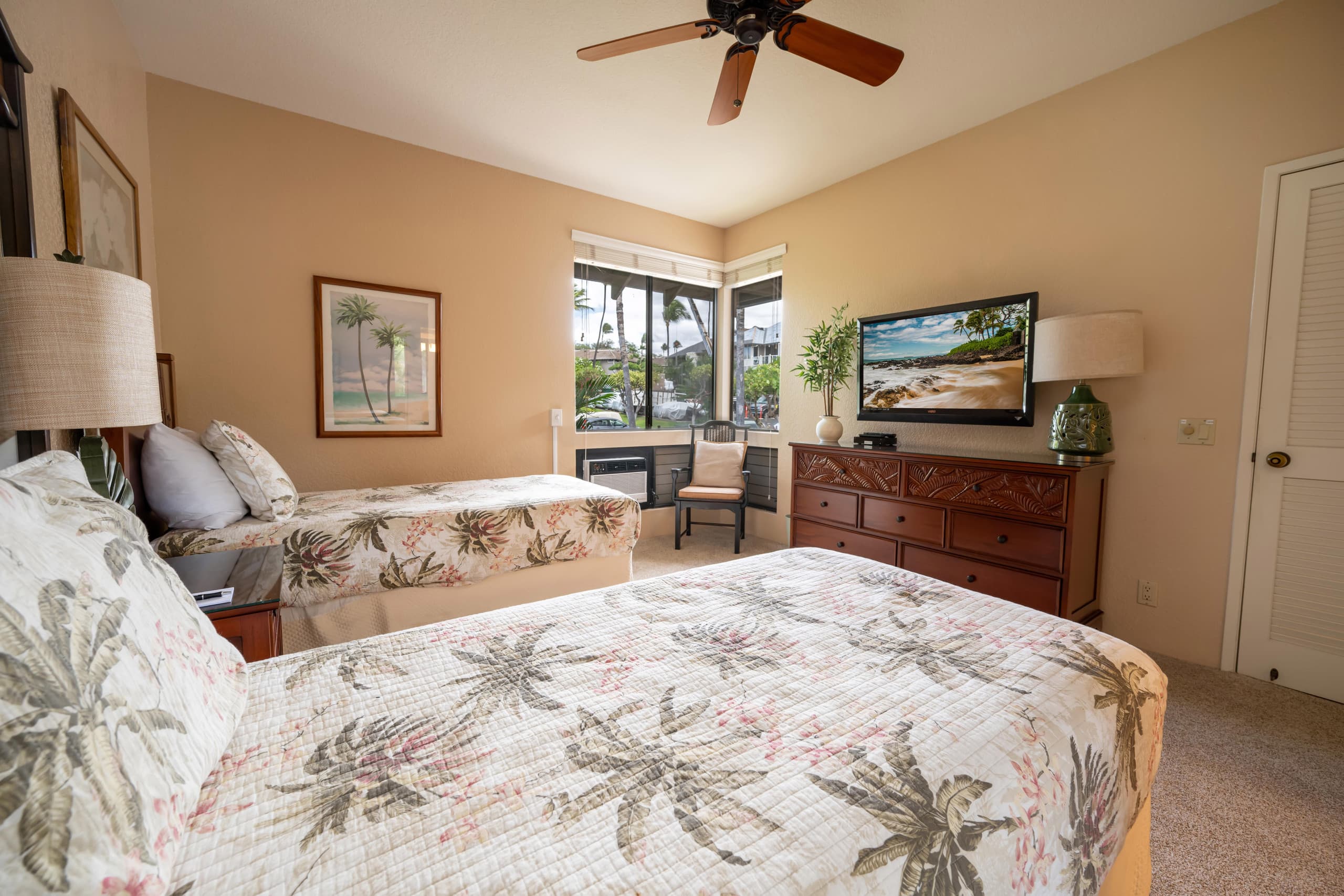 Condo in Kihei · ★4.77 · 2 bedrooms · 4 beds · 2 private baths - Image 17