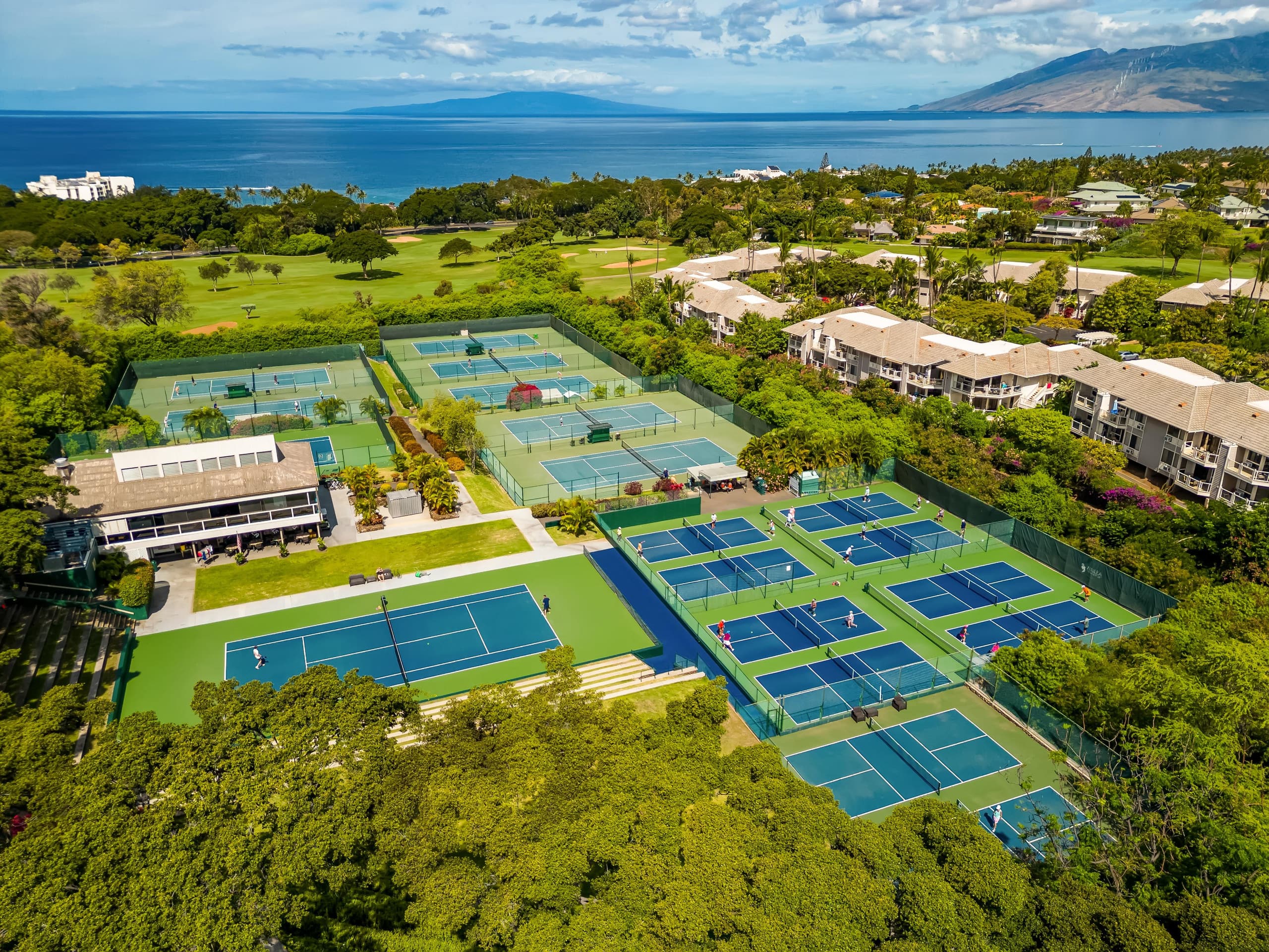 Condo in Kihei · ★4.77 · 2 bedrooms · 4 beds · 2 private baths - Image 34