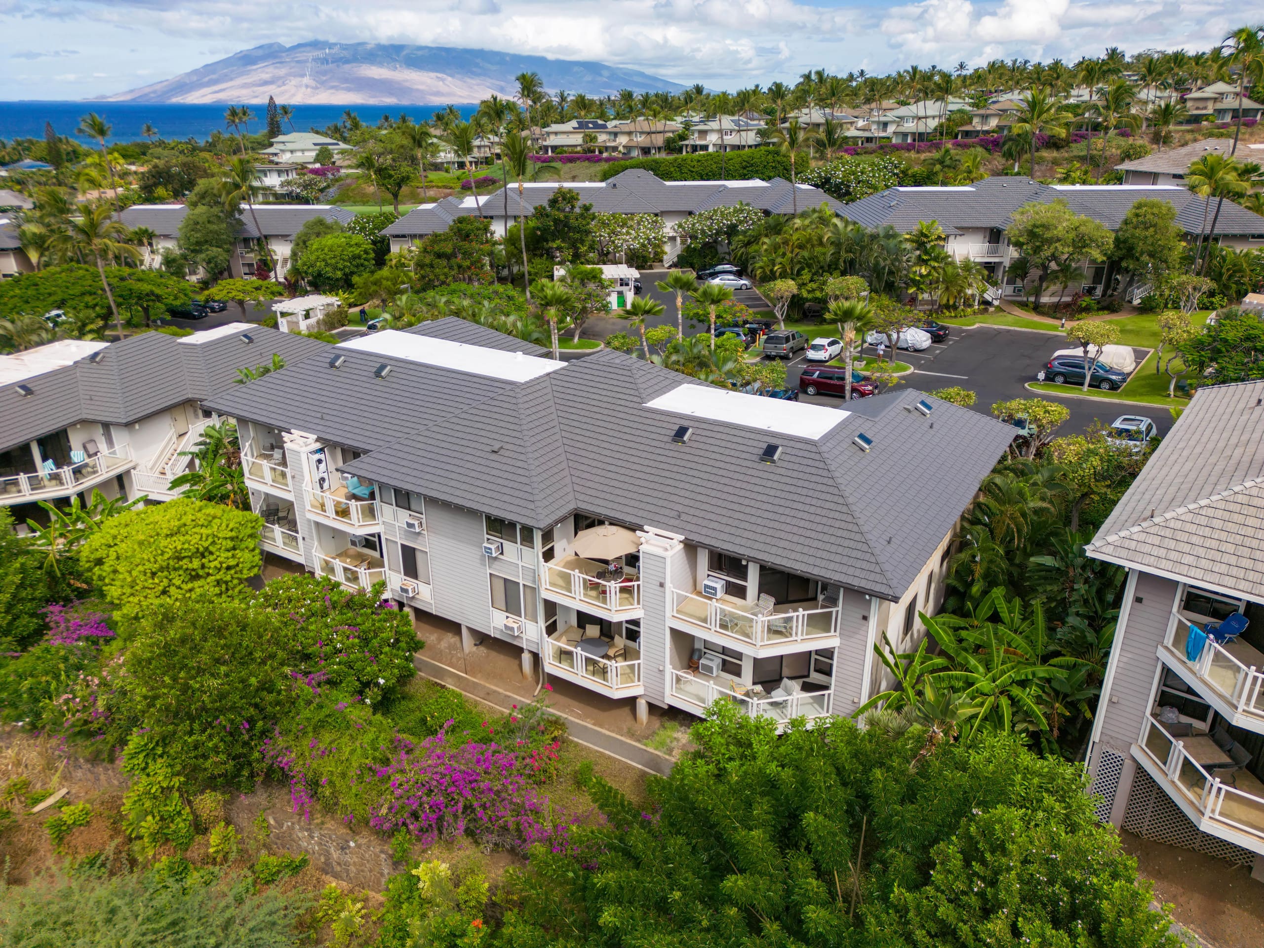 Condo in Kihei · ★4.77 · 2 bedrooms · 4 beds · 2 private baths - Image 38