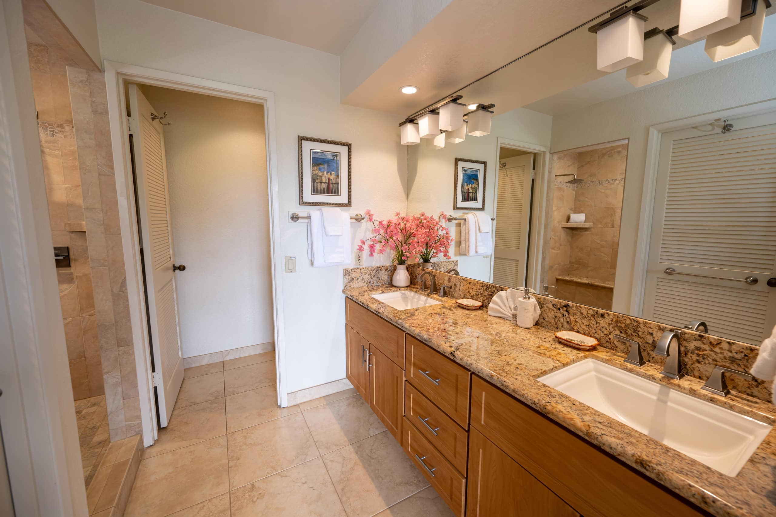 Condo in Kihei · ★4.77 · 2 bedrooms · 4 beds · 2 private baths - Image 14