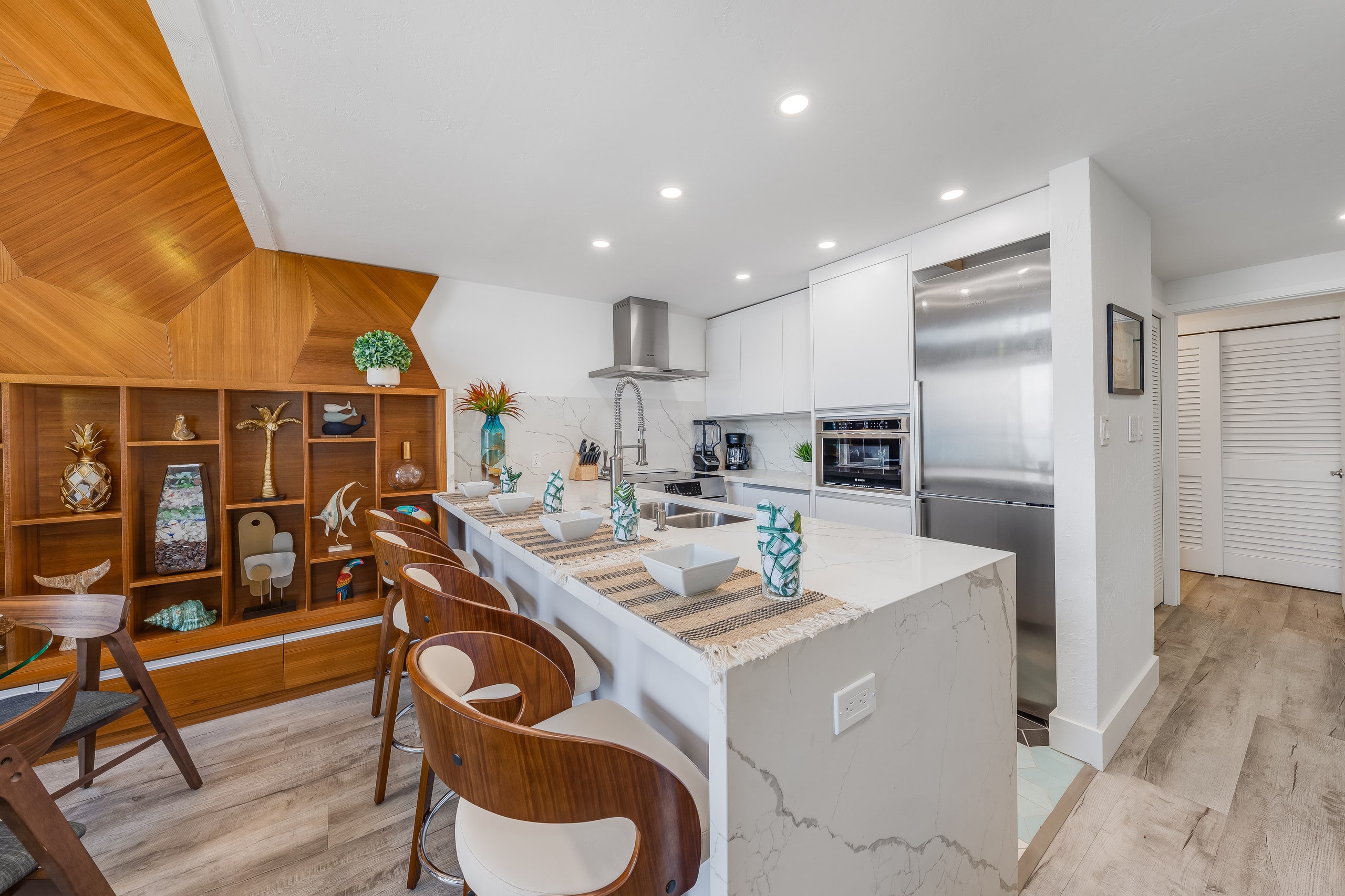Condo in Lahaina · ★4.58 · 2 bedrooms · 4 beds · 2 baths - Image 6
