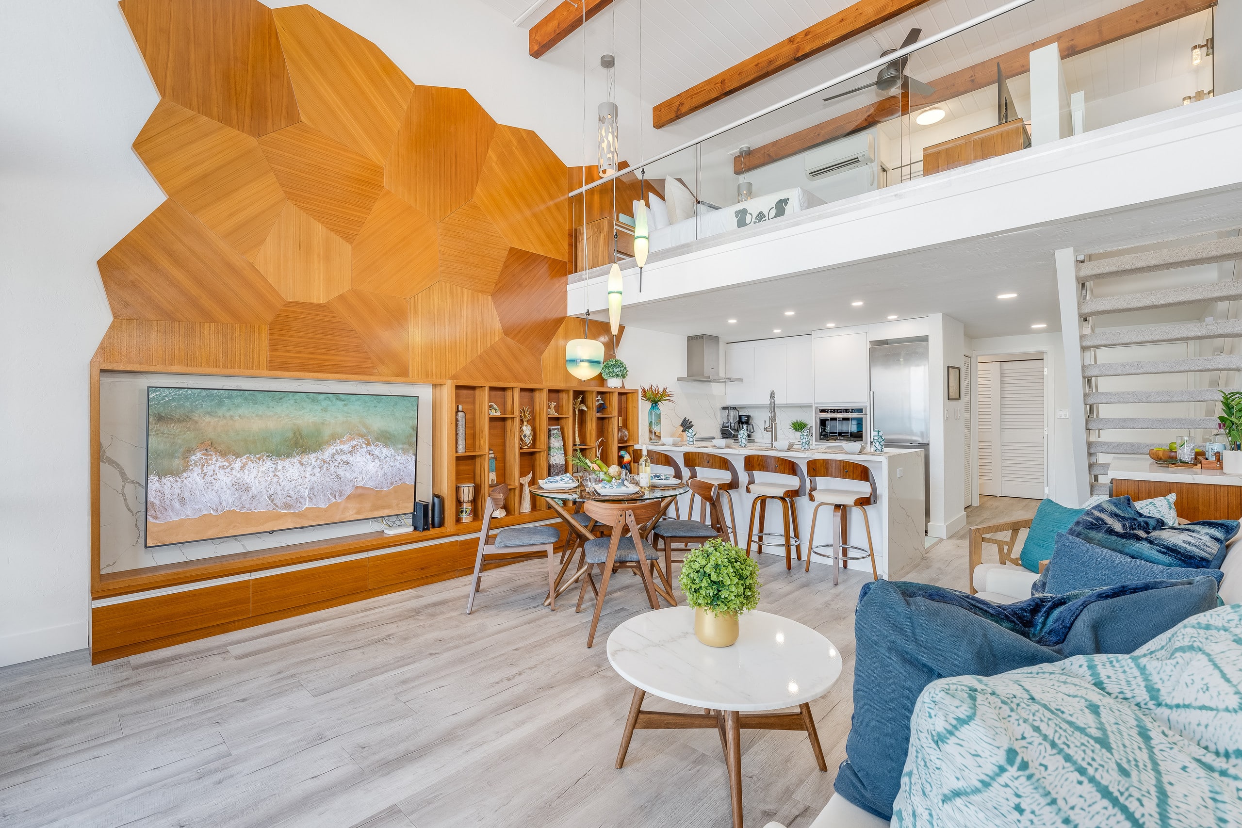 Condo in Lahaina · ★4.58 · 2 bedrooms · 4 beds · 2 baths - Image 3
