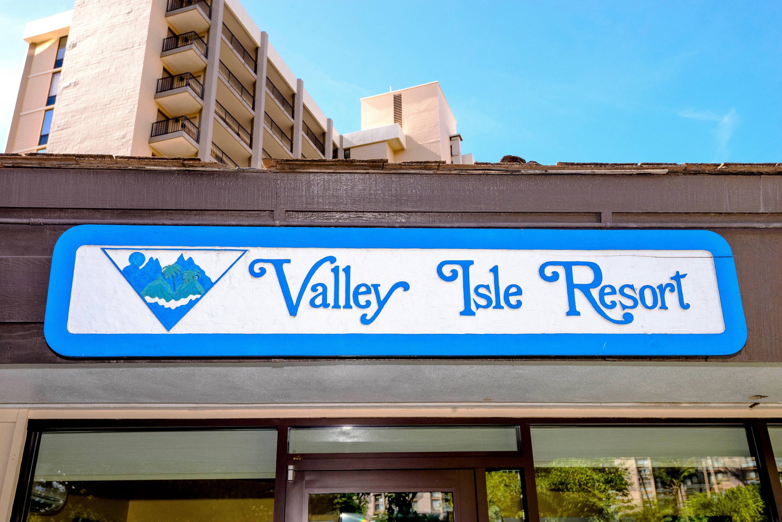 Condo in Lahaina · ★4.78 · 2 bedrooms · 3 beds · 2 baths - Image 30