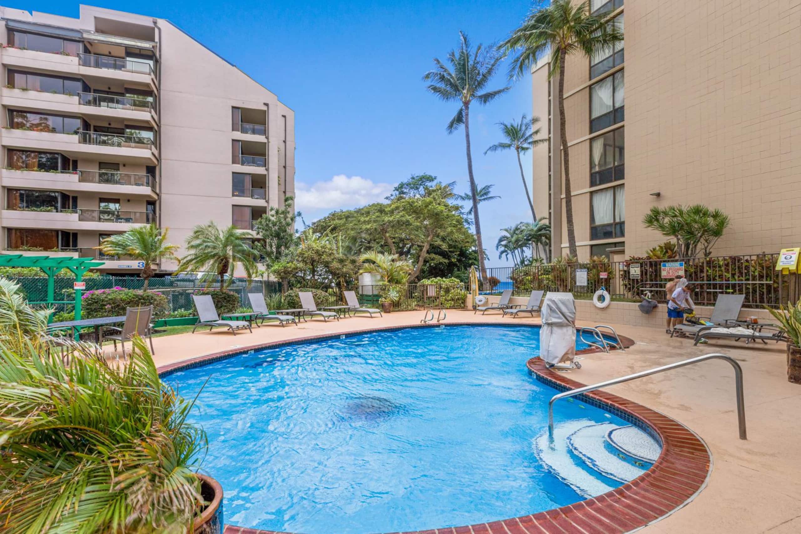 Condo in Lahaina · ★4.78 · 2 bedrooms · 3 beds · 2 baths - Image 32