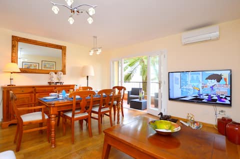 Cozy apartment 100 meters from the beach