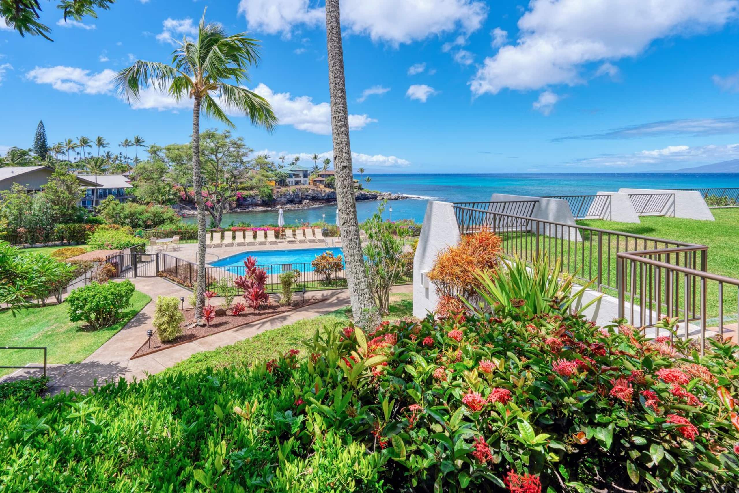 Condo in Lahaina · ★4.75 · 2 bedrooms · 4 beds · 2 baths - Image 30