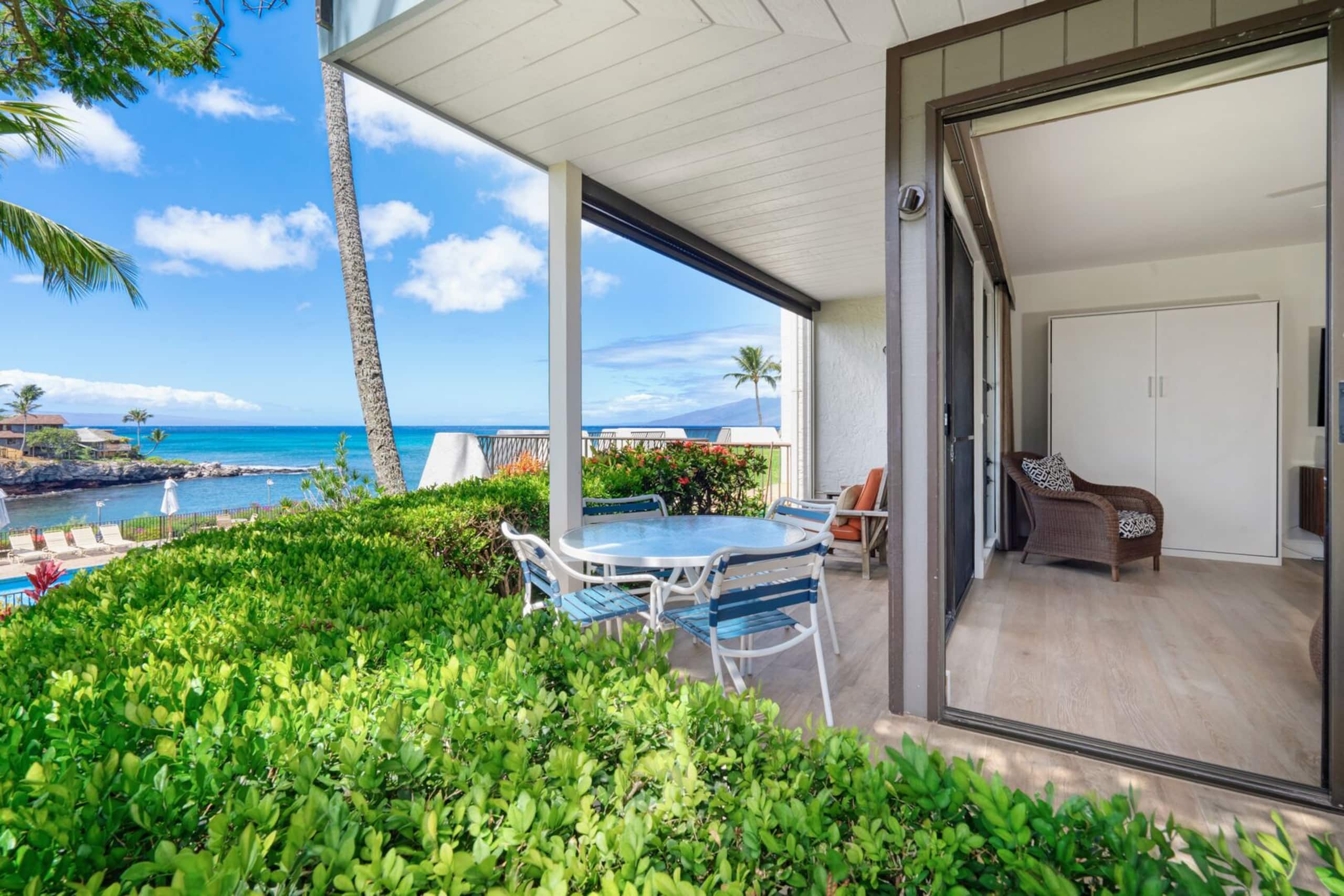Condo in Lahaina · ★4.75 · 2 bedrooms · 4 beds · 2 baths - Image 16