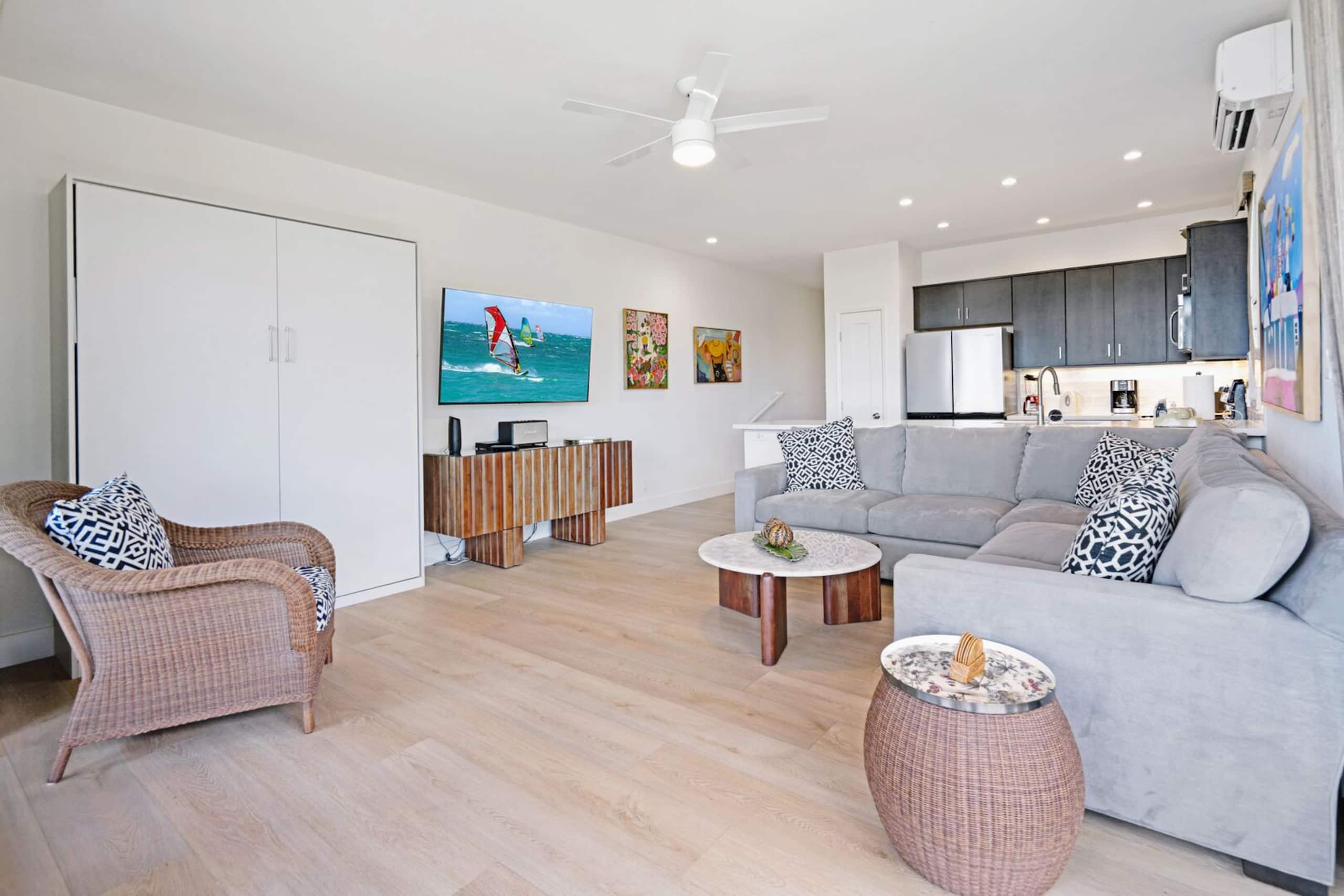 Condo in Lahaina · ★4.75 · 2 bedrooms · 4 beds · 2 baths - Image 3