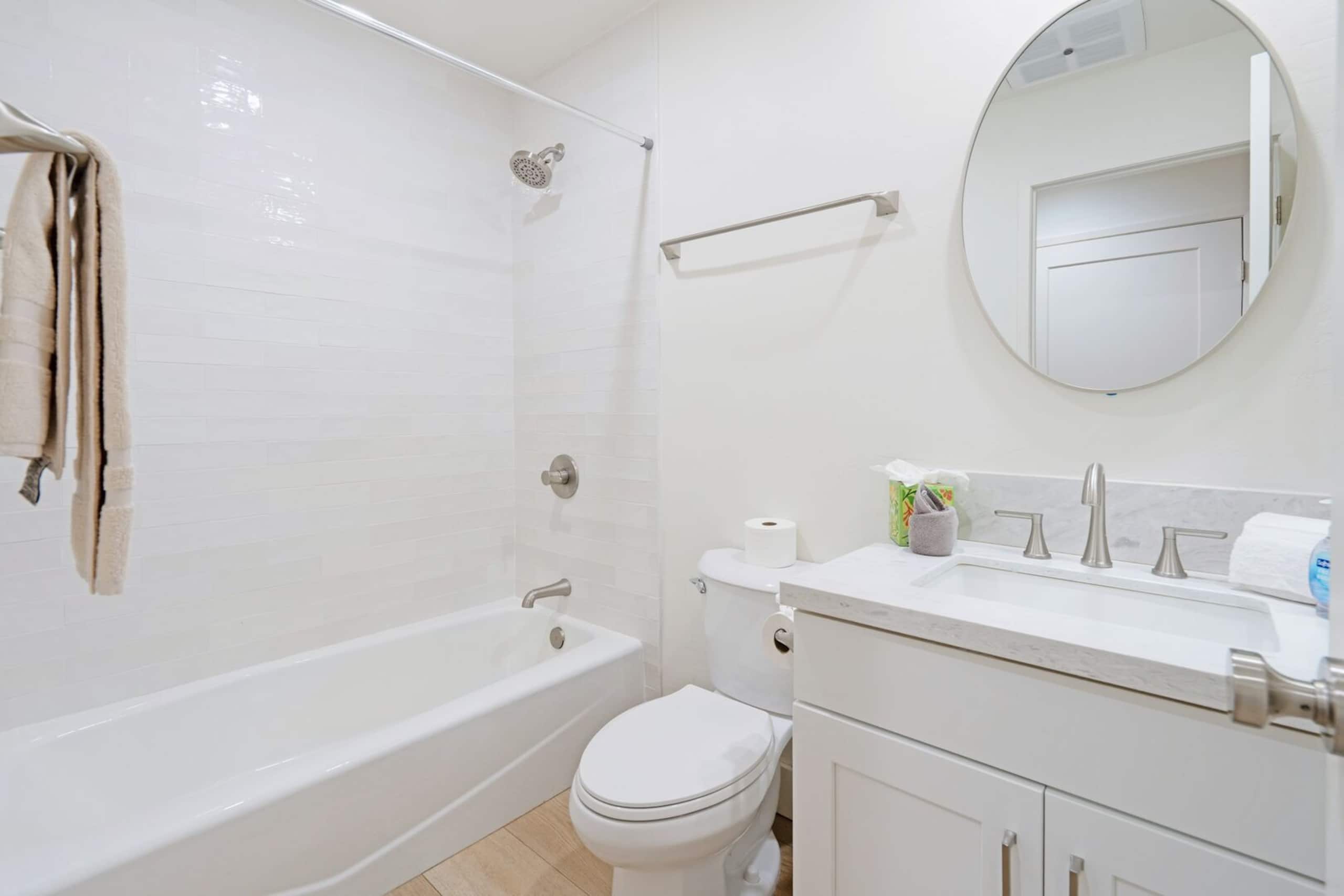 Condo in Lahaina · ★4.75 · 2 bedrooms · 4 beds · 2 baths - Image 9