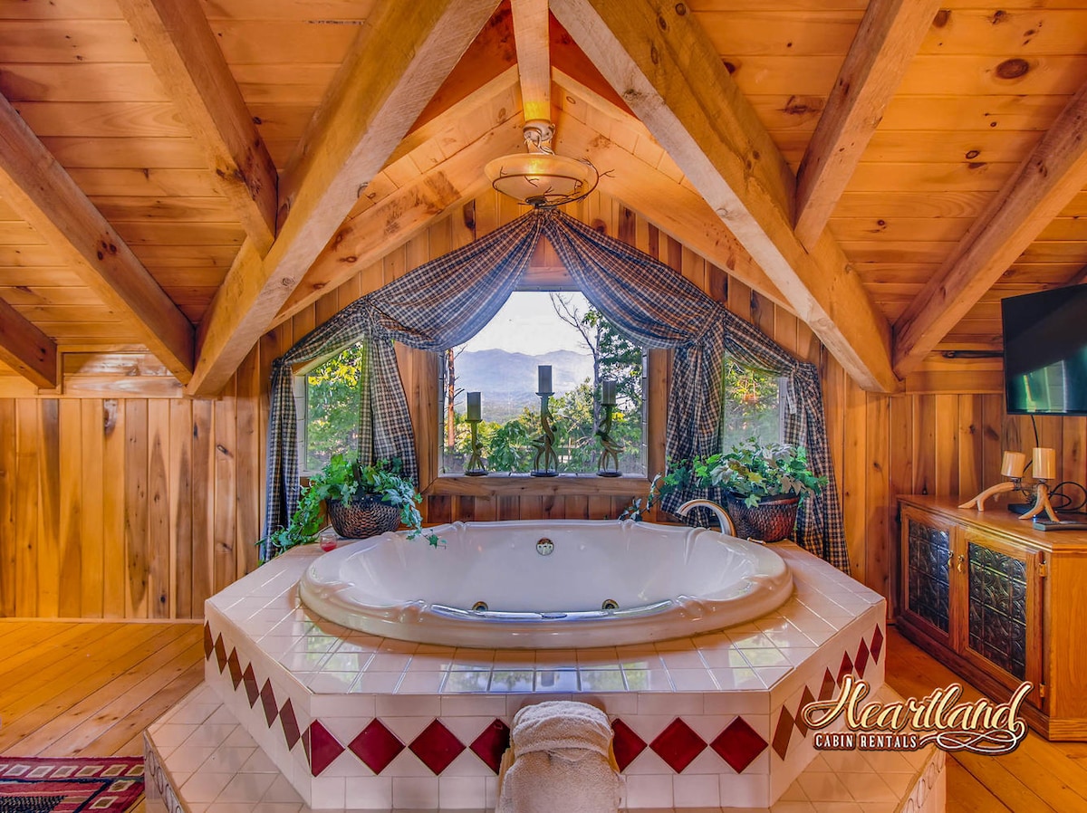 Gatlinburg Cabin Rentals Halfway To Heaven Master Tub