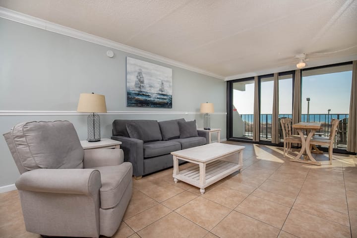 Gulf Front 2 Bedroom - Island Winds East 109 - Gulf Shores, AL