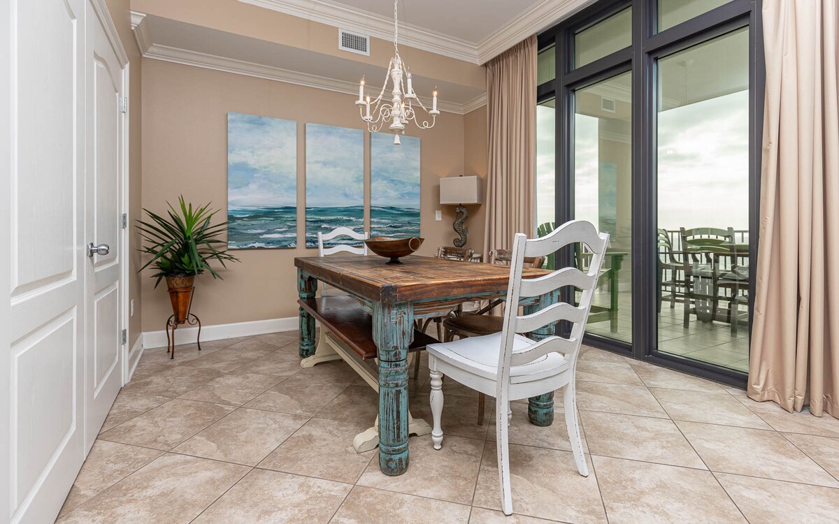 The Oasis, formerly Phoenix West 2, Unit 603 - Condominiums for