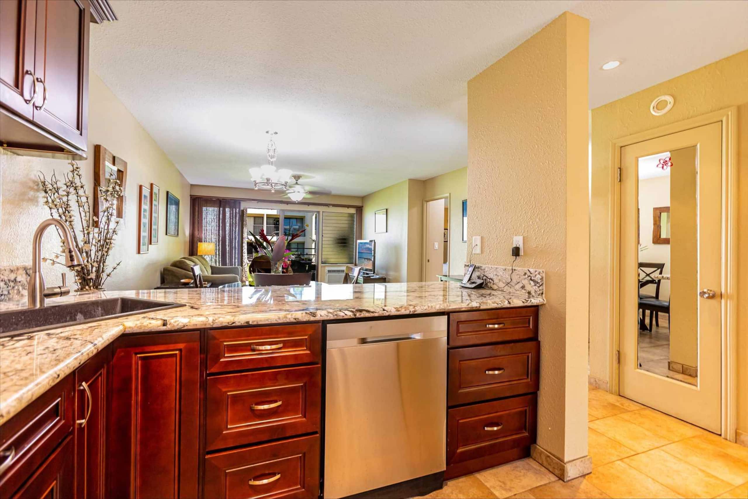 Condo in Kihei · ★4.69 · 2 bedrooms · 3 beds · 2 private baths - Image 12