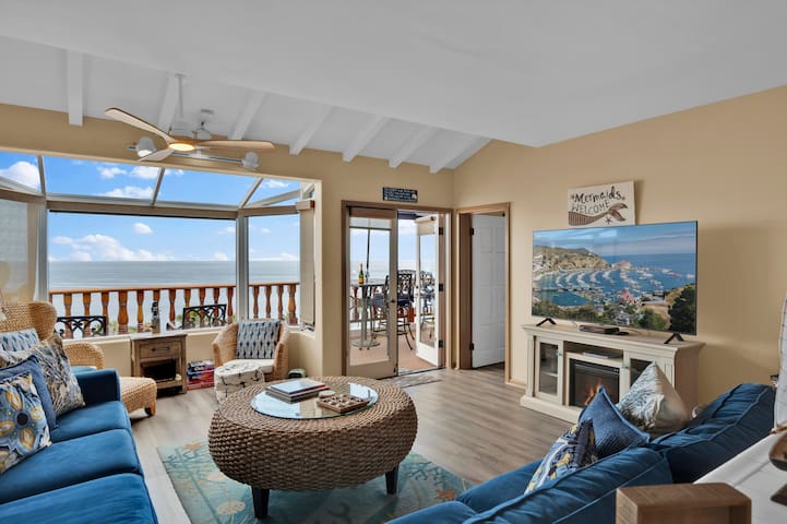 Oceanfront Villa with breathtaking views gallery image 5